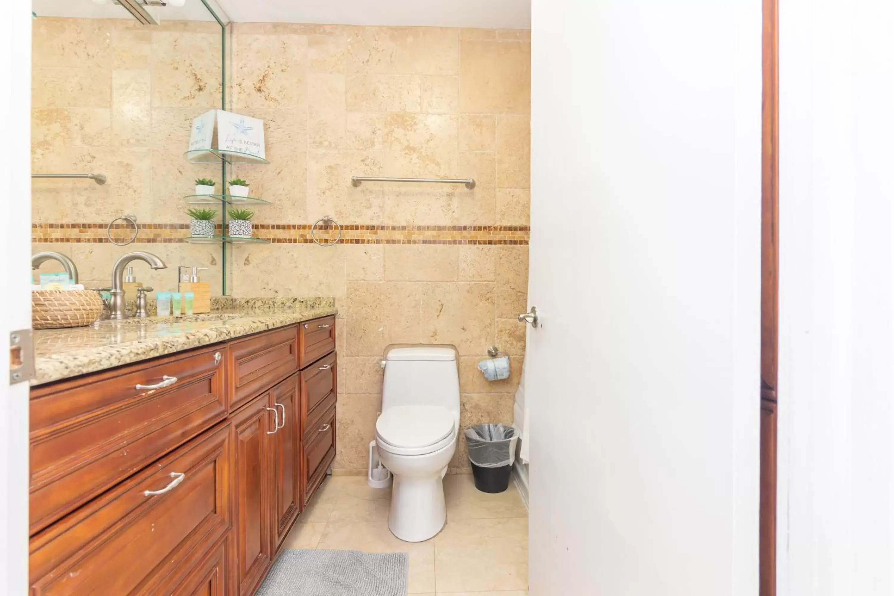 Shower, Bathroom in Girasole Rentals