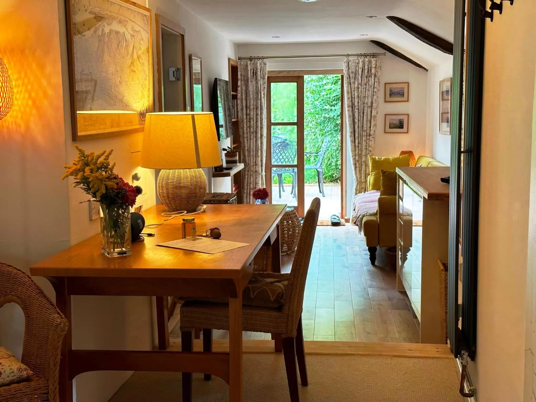 Living room, Dining Area in Thatchcombe B&B