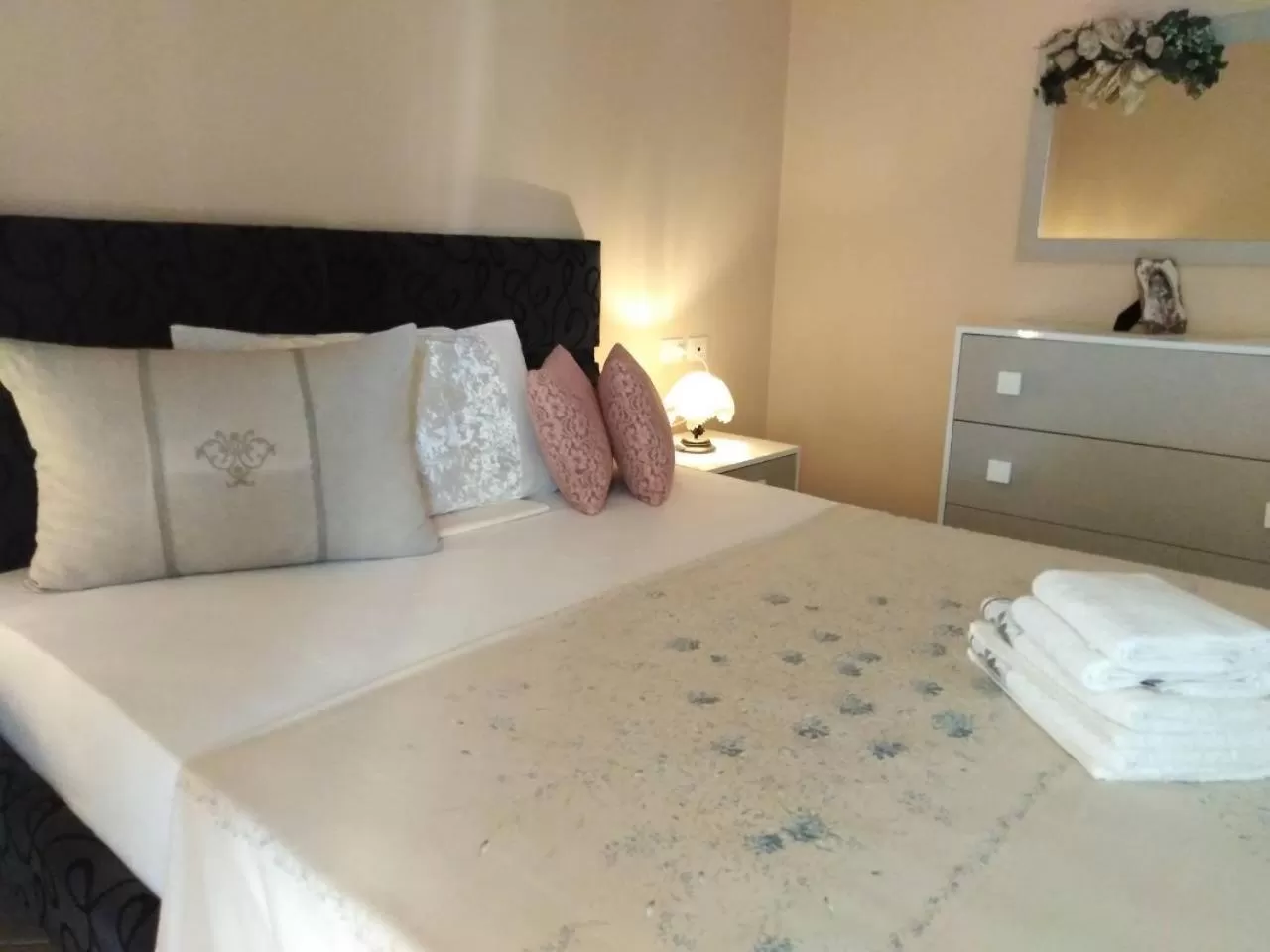 bunk bed, Bed in Jelena's Luxury Apartments