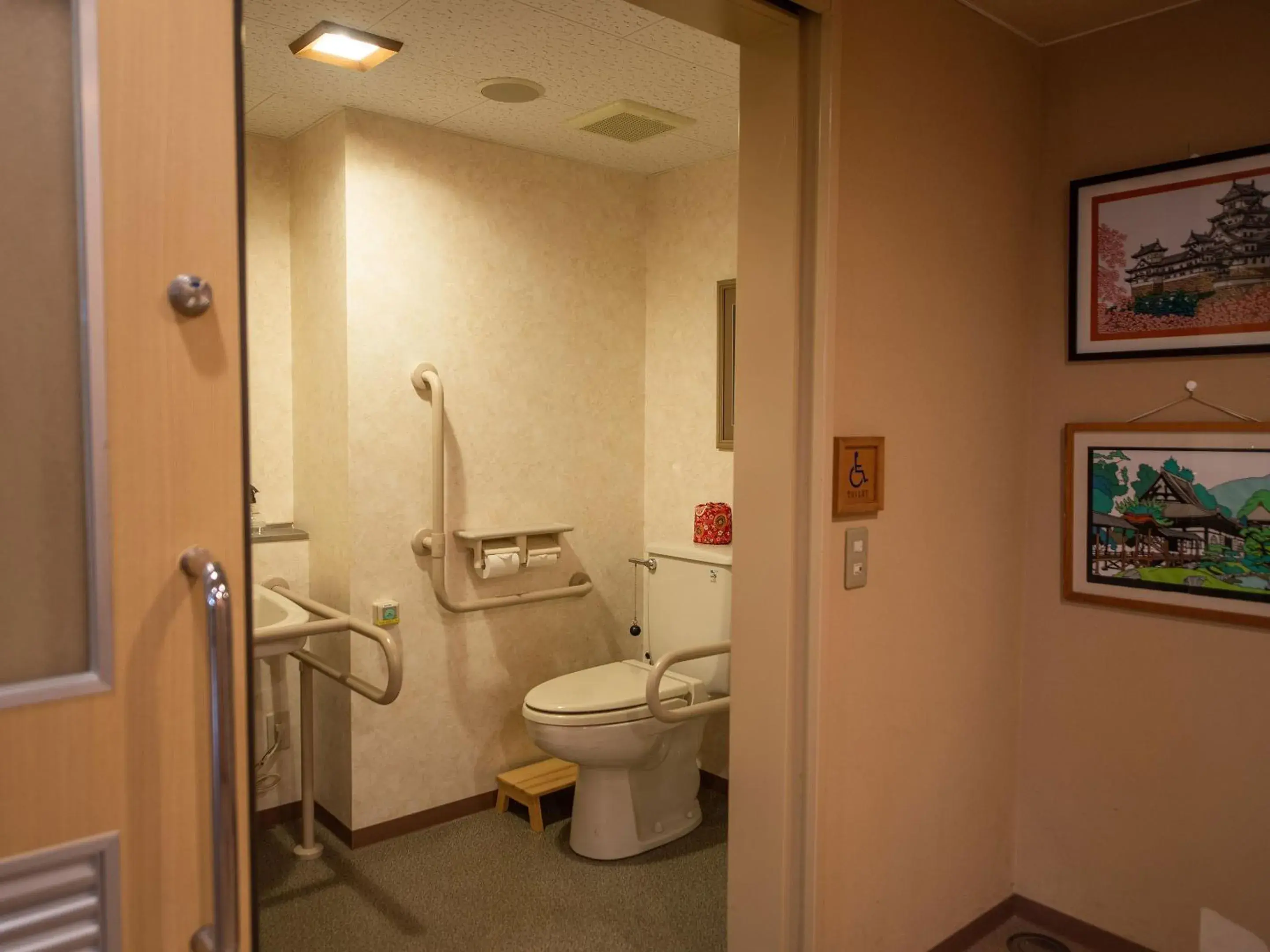 Bathroom in Ryokan Hakura