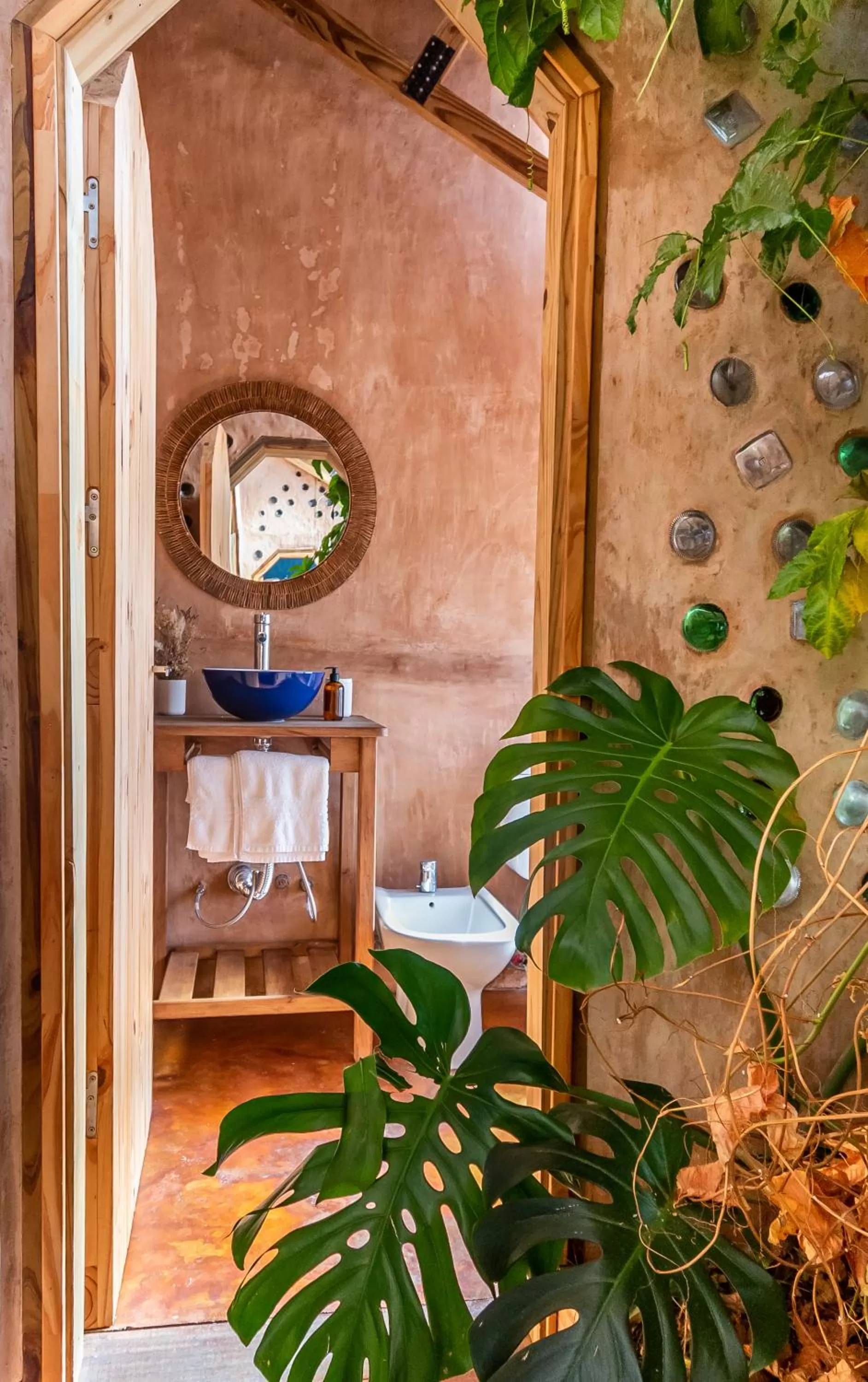 Bathroom in Caliu Earthship Ecolodge