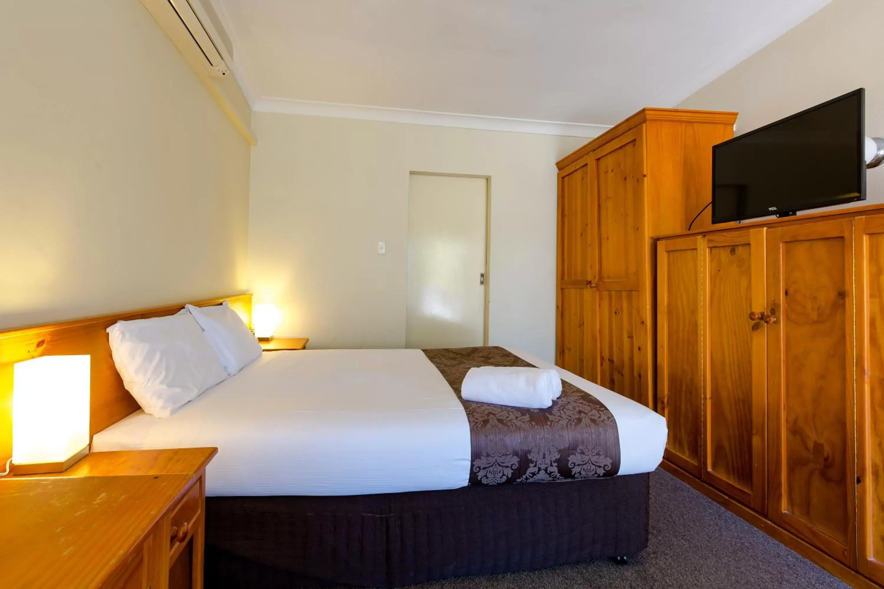 Bedroom, Bed in Abcot Inn