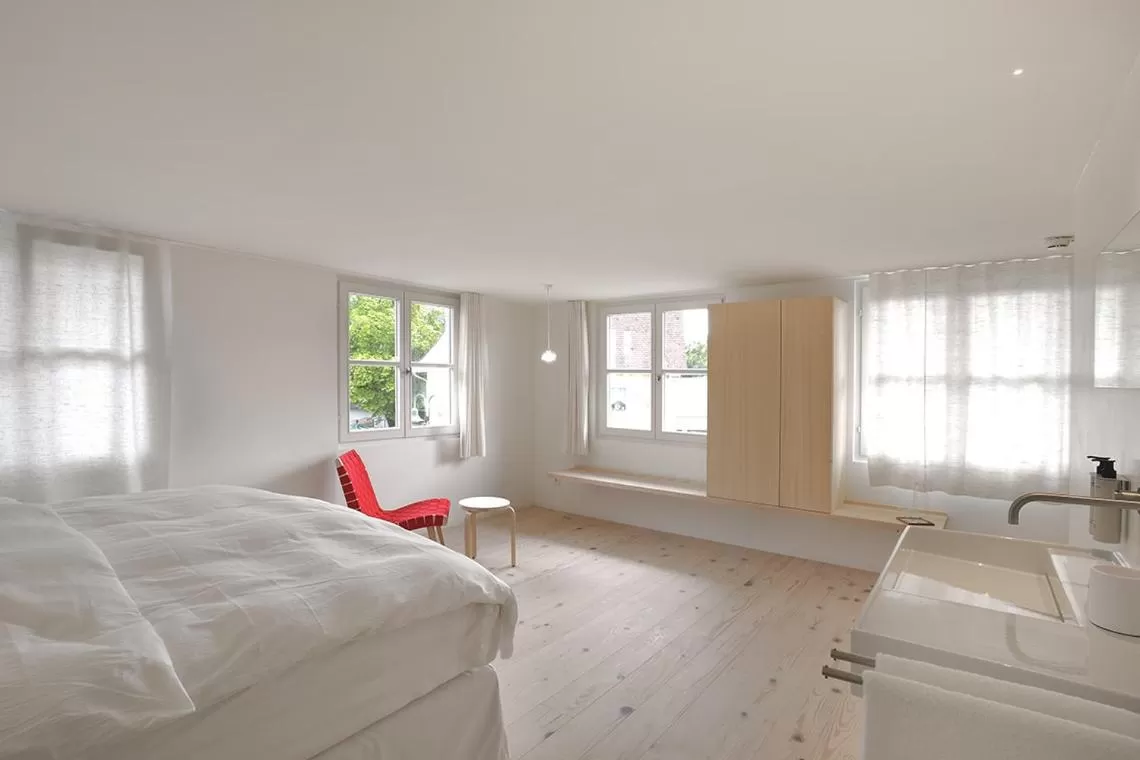 Photo of the whole room, Bed in BAR10ZIMMER