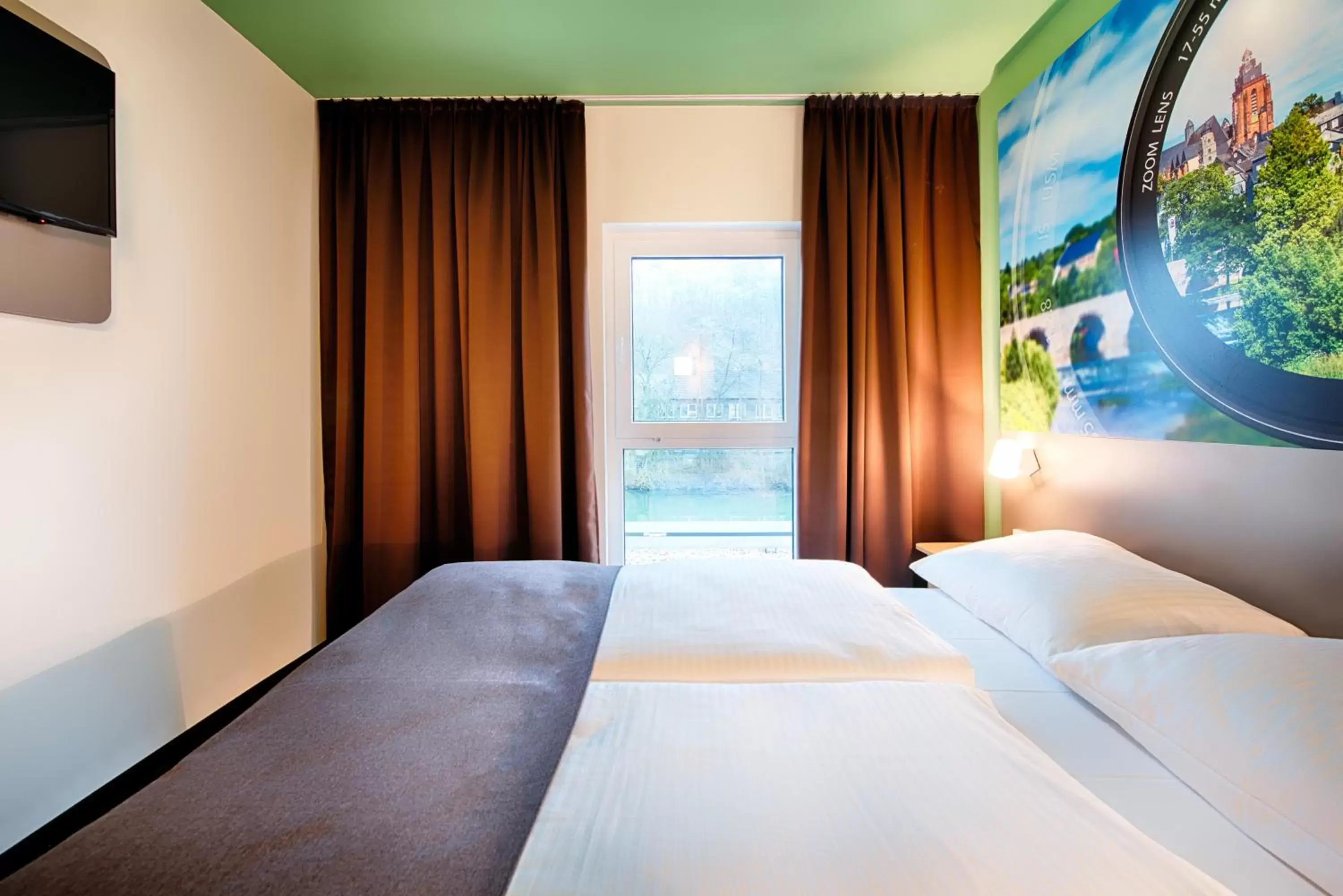 Photo of the whole room, Bed in B&B Hotel Wetzlar