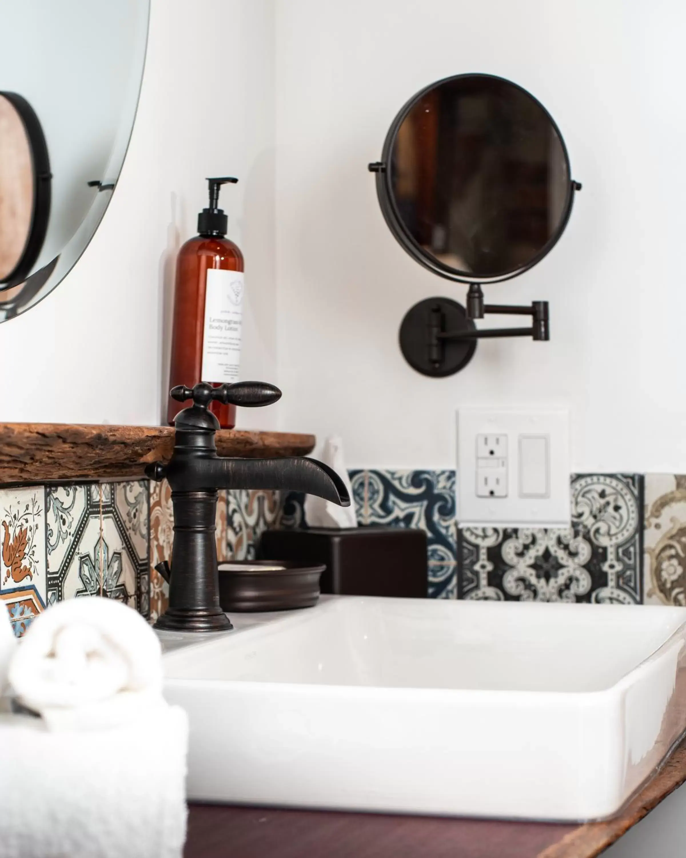 Bathroom in The Horton Hotel