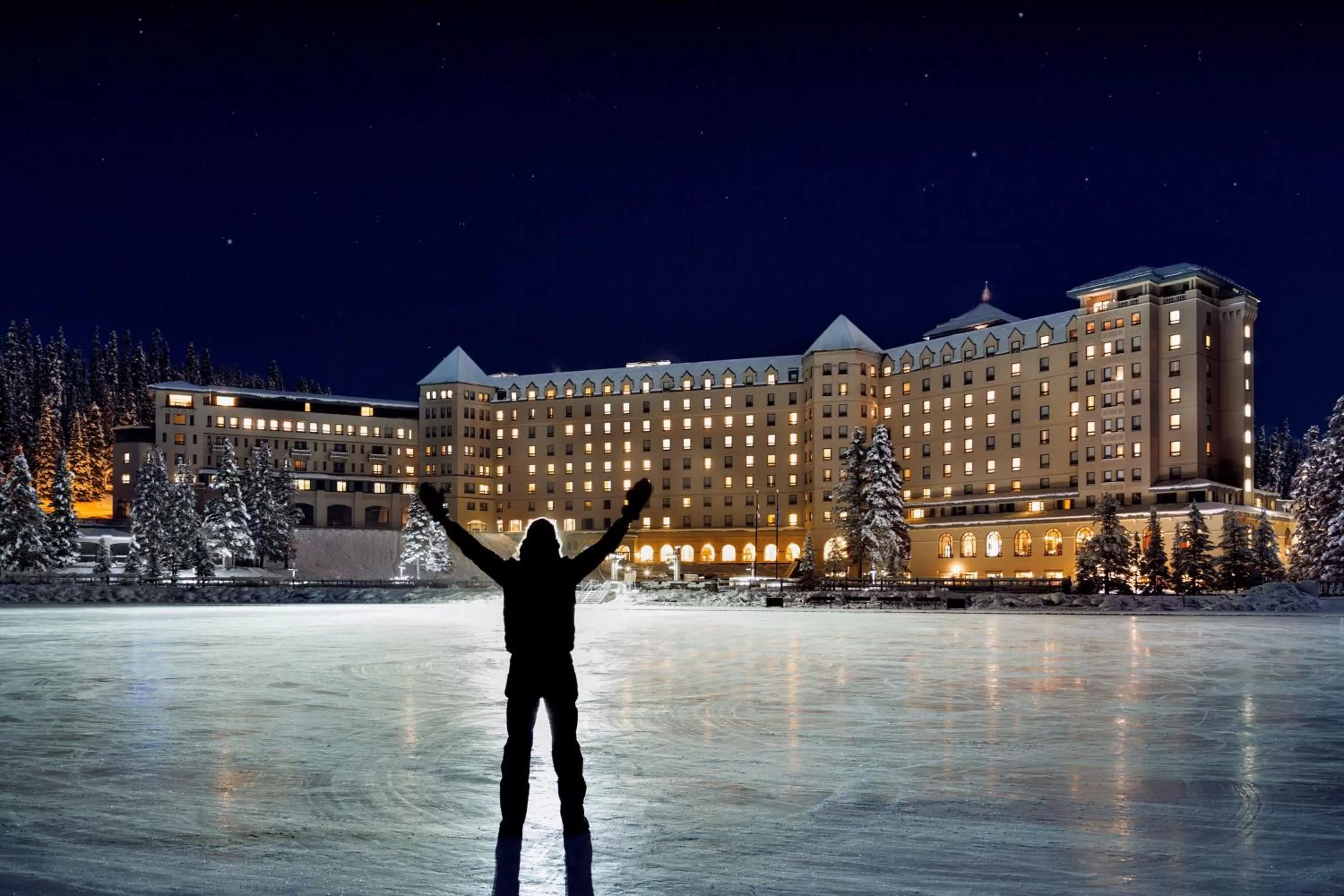 Property building in Fairmont Château Lake Louise