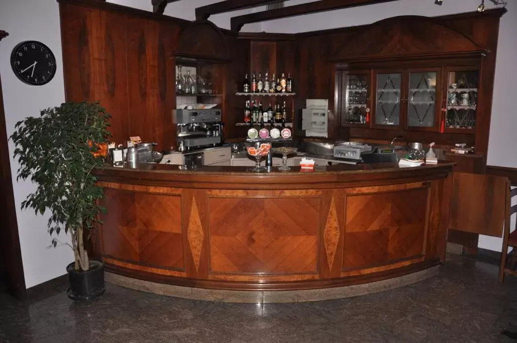 Lounge or bar in Albergo Ponte Vecchio