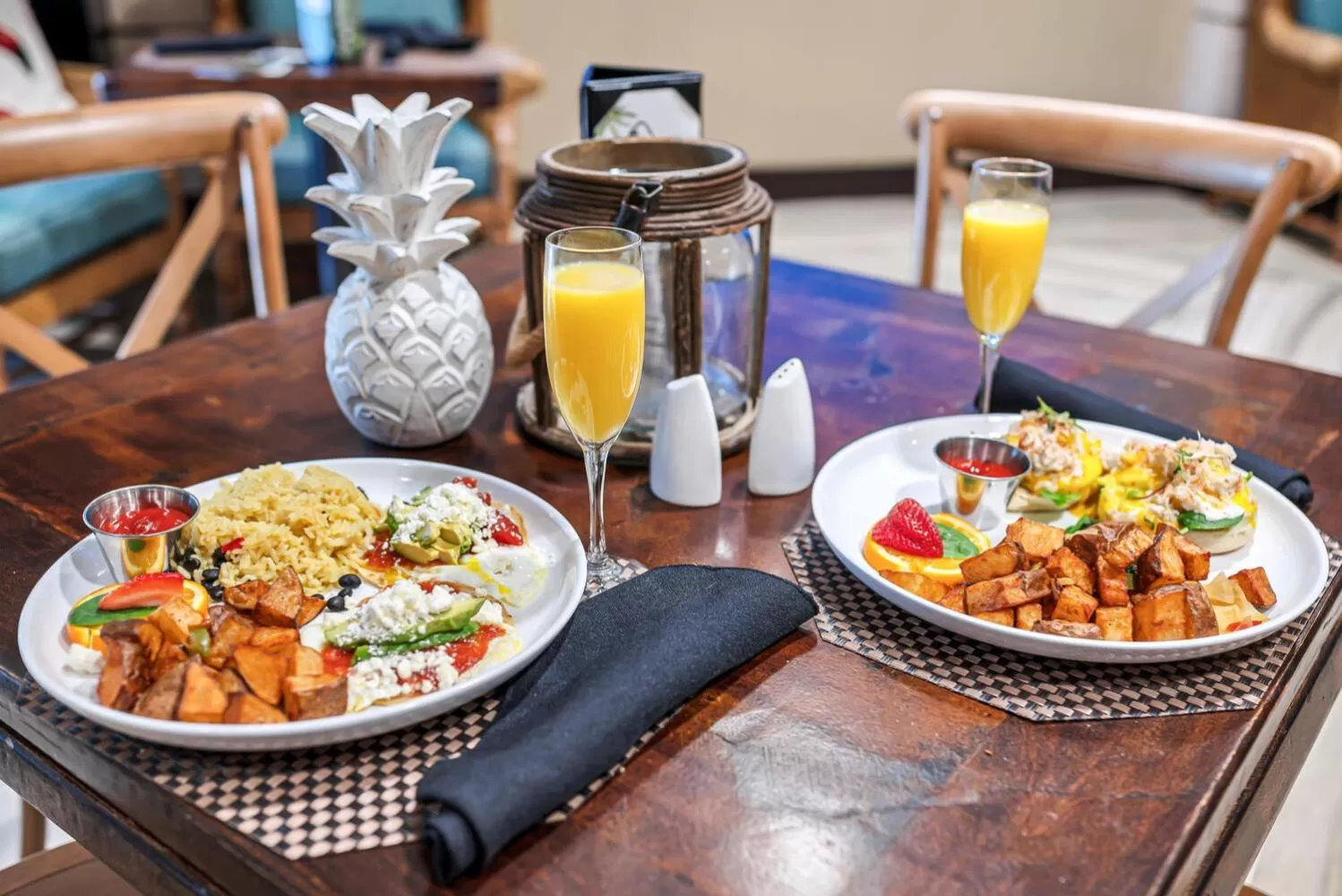 Food and drinks in Bayfront Inn 5th Avenue