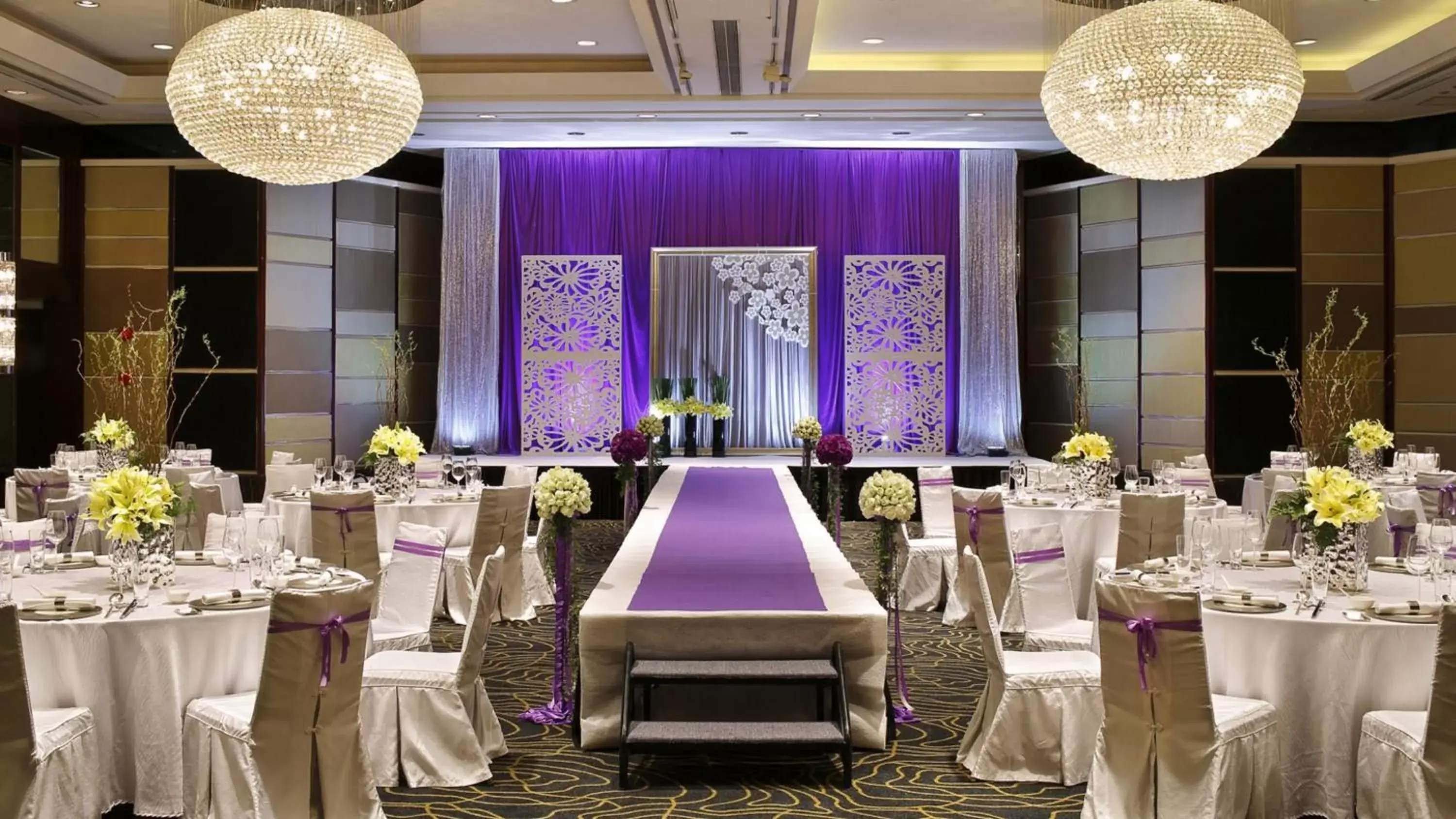 Banquet/Function facilities, Banquet Facilities in InterContinental Shanghai Pudong, an IHG Hotel