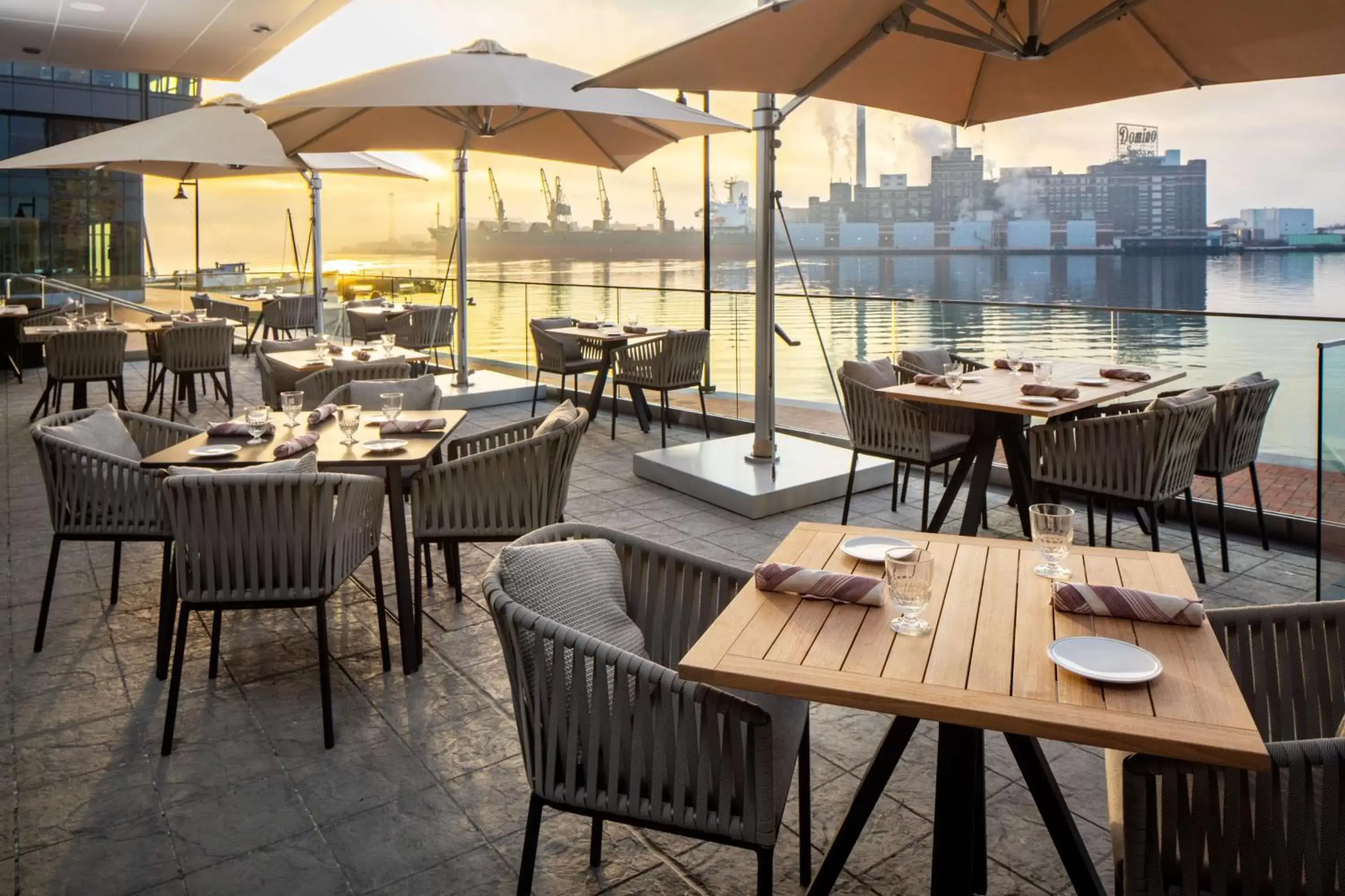 Restaurant/Places to Eat in Canopy By Hilton Baltimore Harbor Point - Newly Built