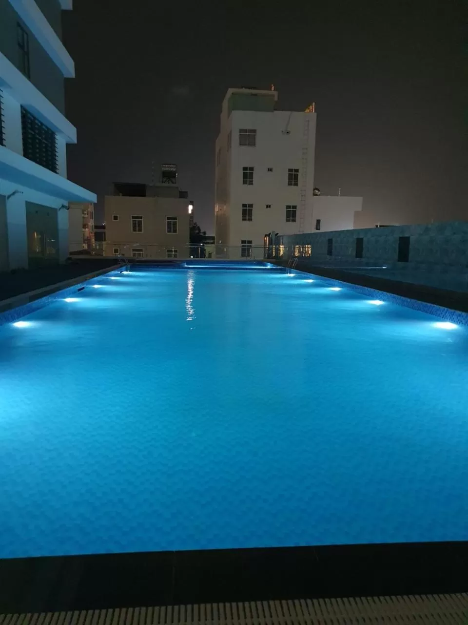Swimming pool in FLC Sea Tower Quy Nhơn - Homostay