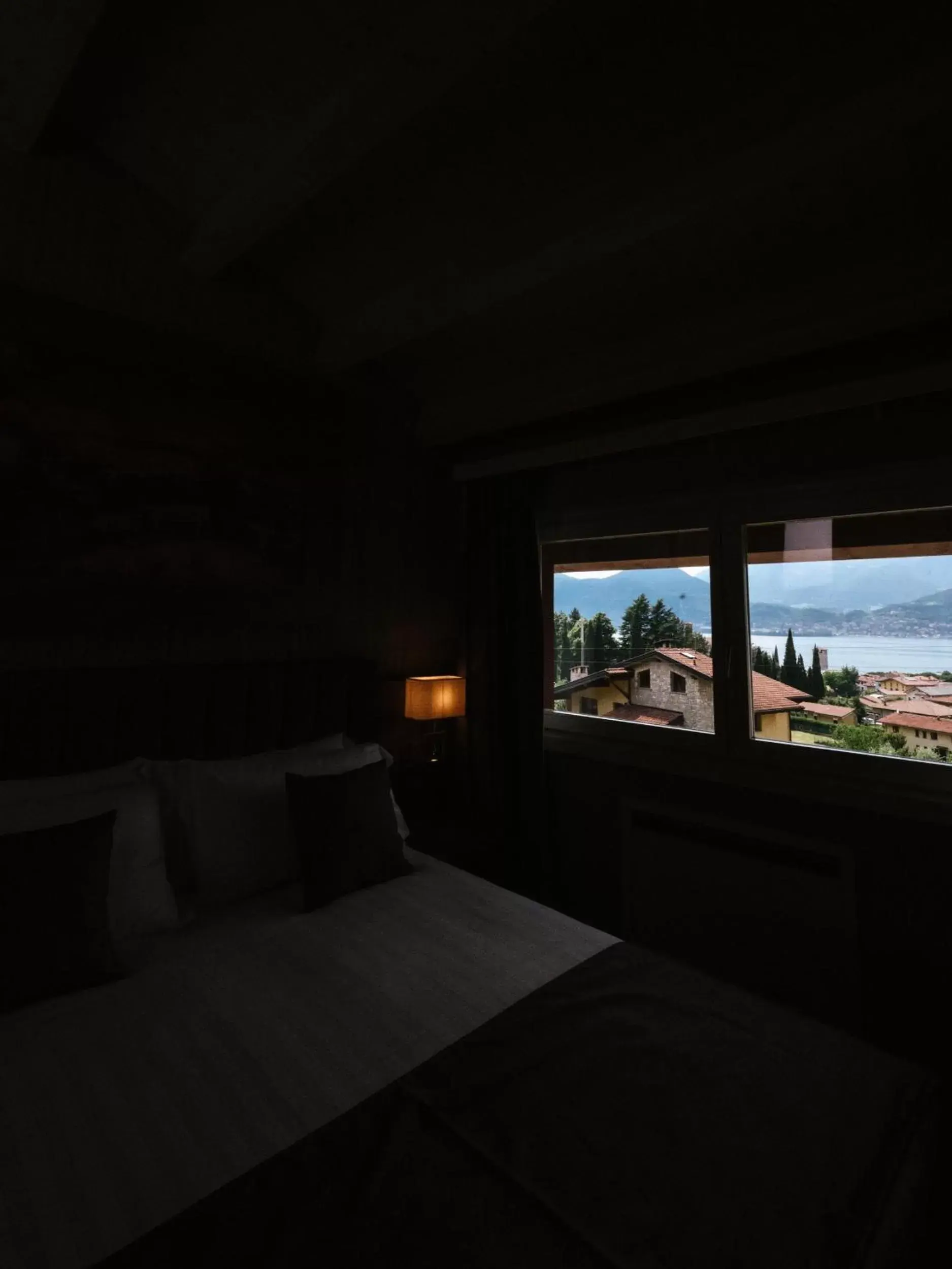 Bed in Lake Hotel La Pieve