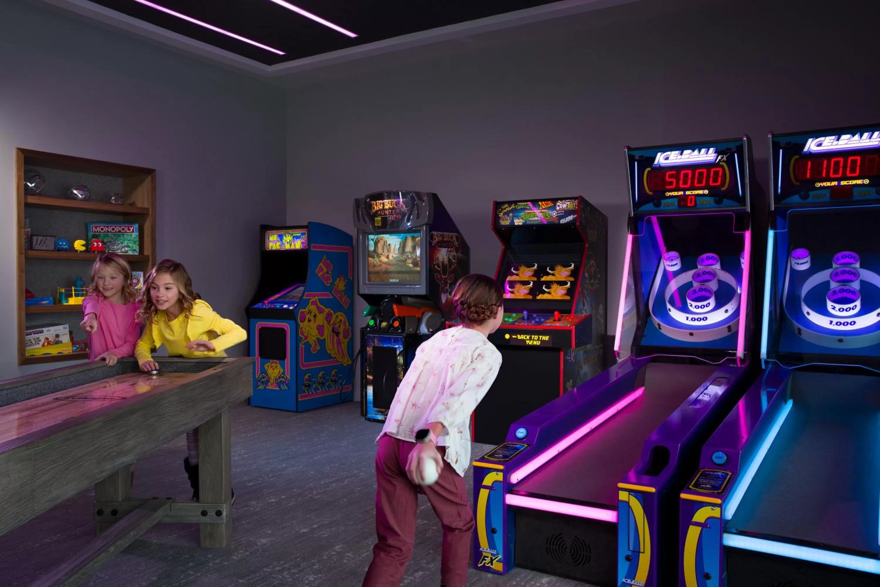 Billiard in YOTELPAD Park City