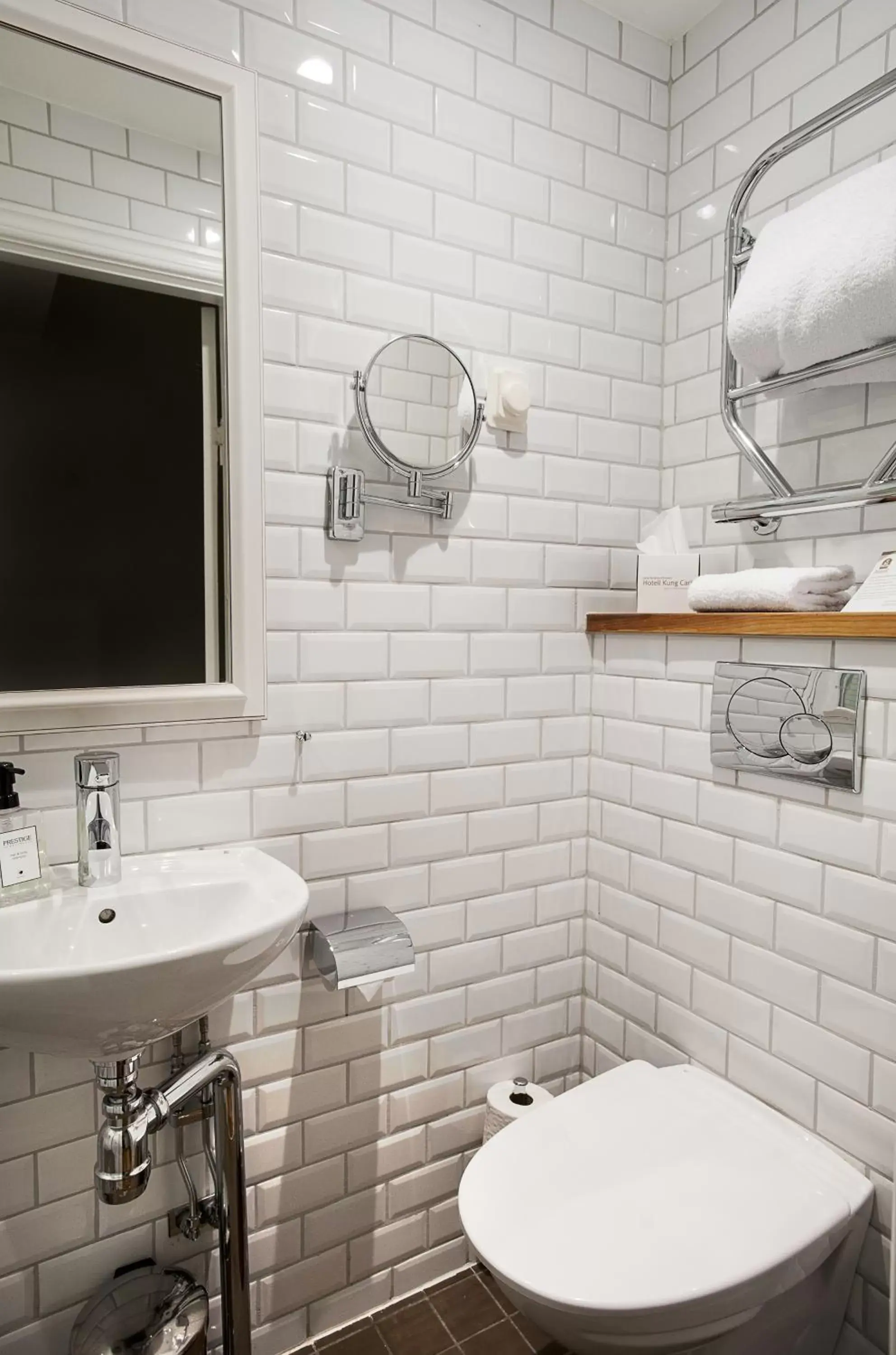 Bathroom in Hotel Kung Carl, WorldHotels Crafted