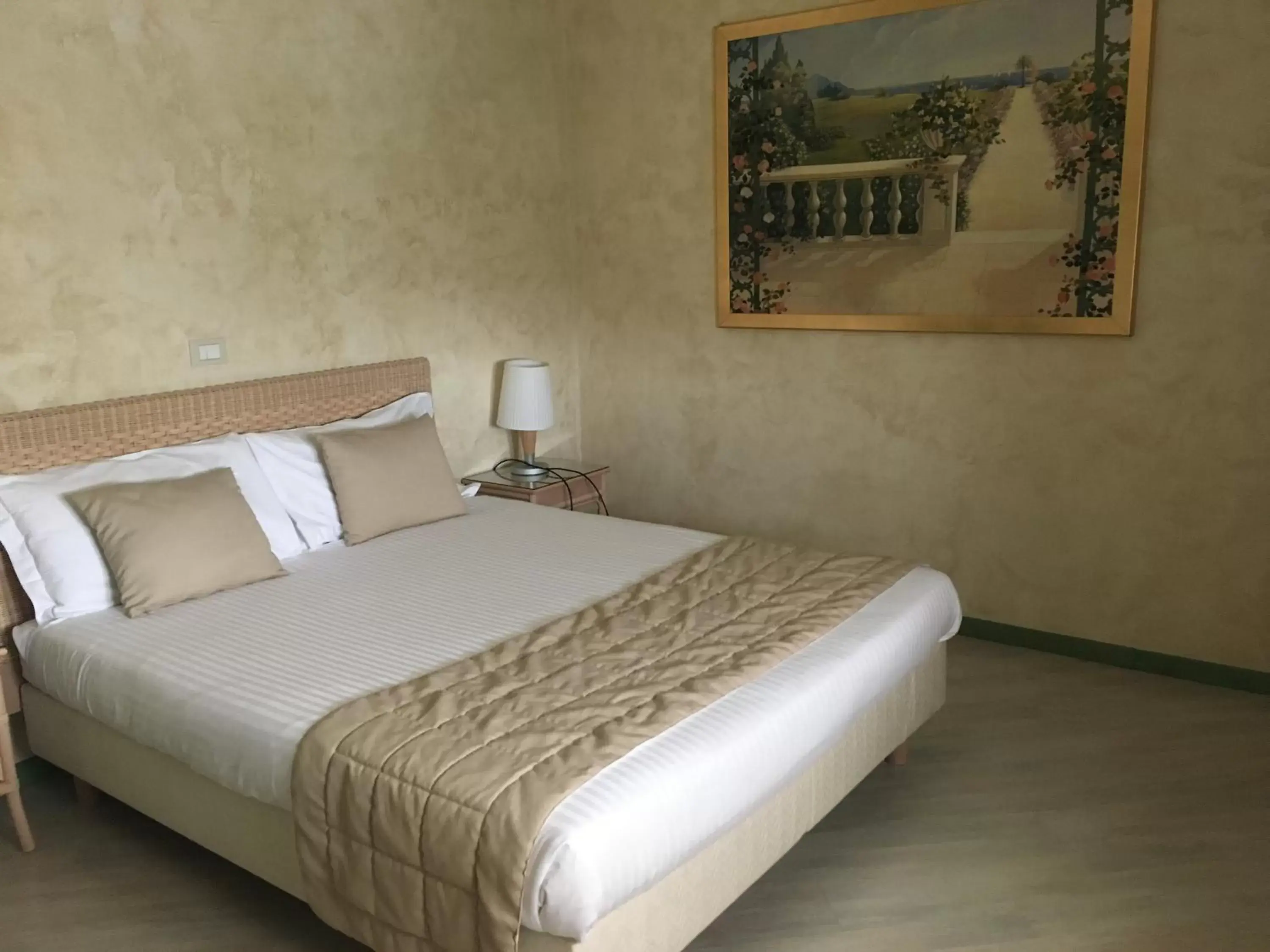 Bedroom, Bed in Hotel Berta