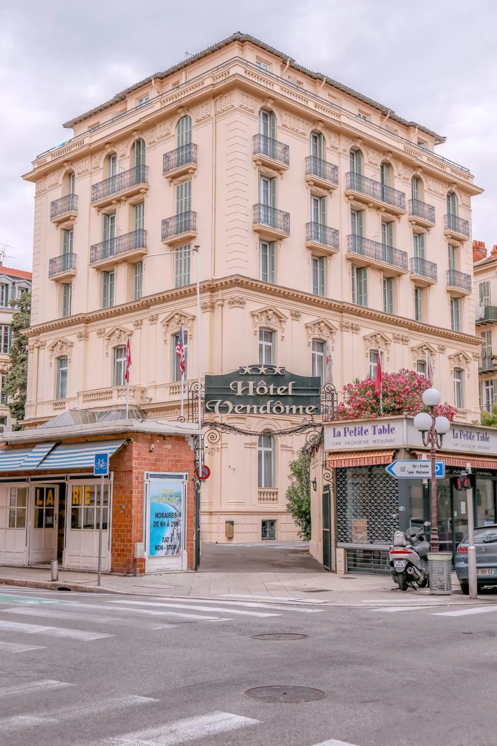 Property Building in Hôtel Vendôme