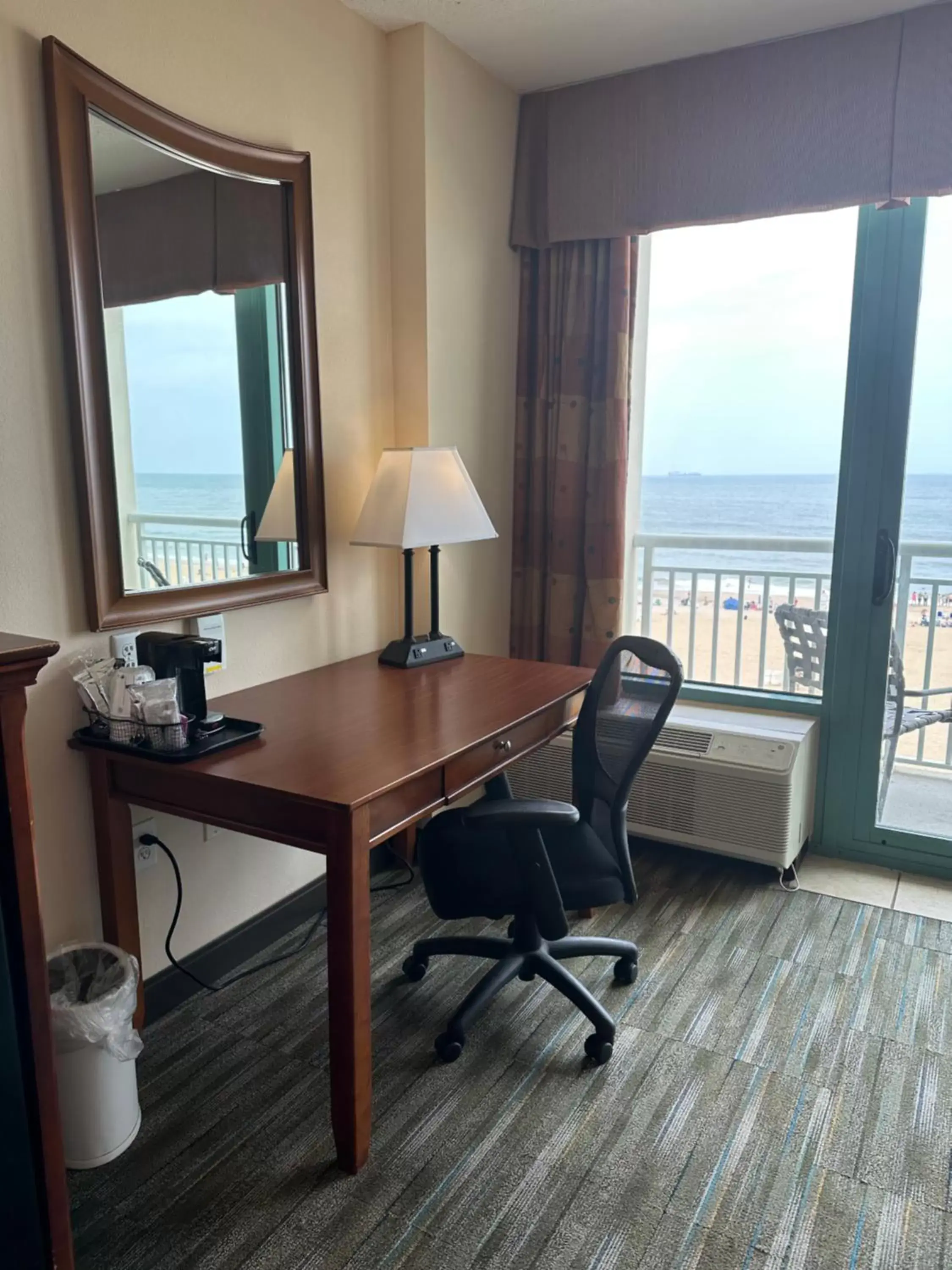 View (from property/room), Sea View in Hampton Inn Virginia Beach-Oceanfront South