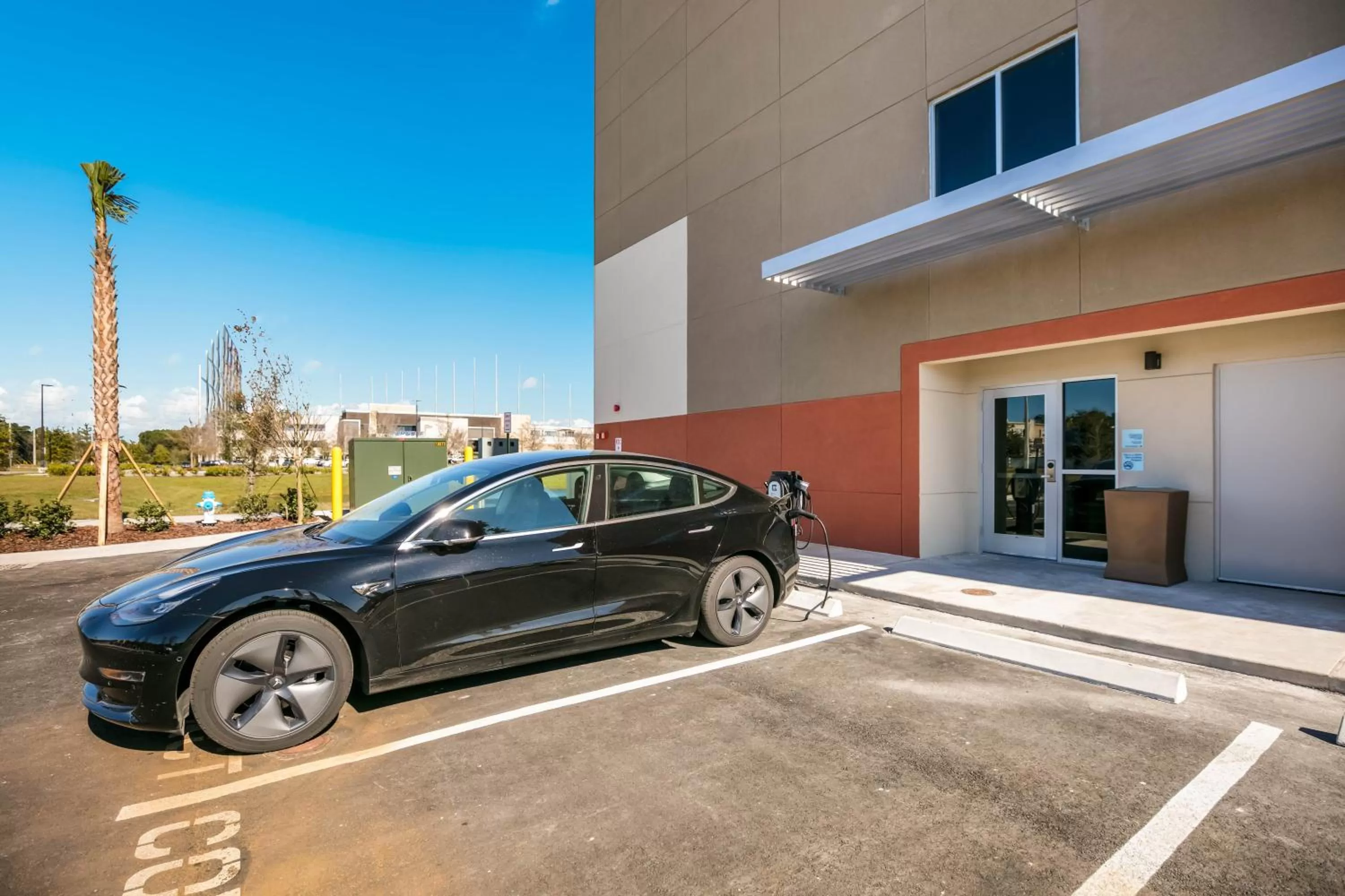 Property building in Holiday Inn Express & Suites Jacksonville - Town Center by IHG