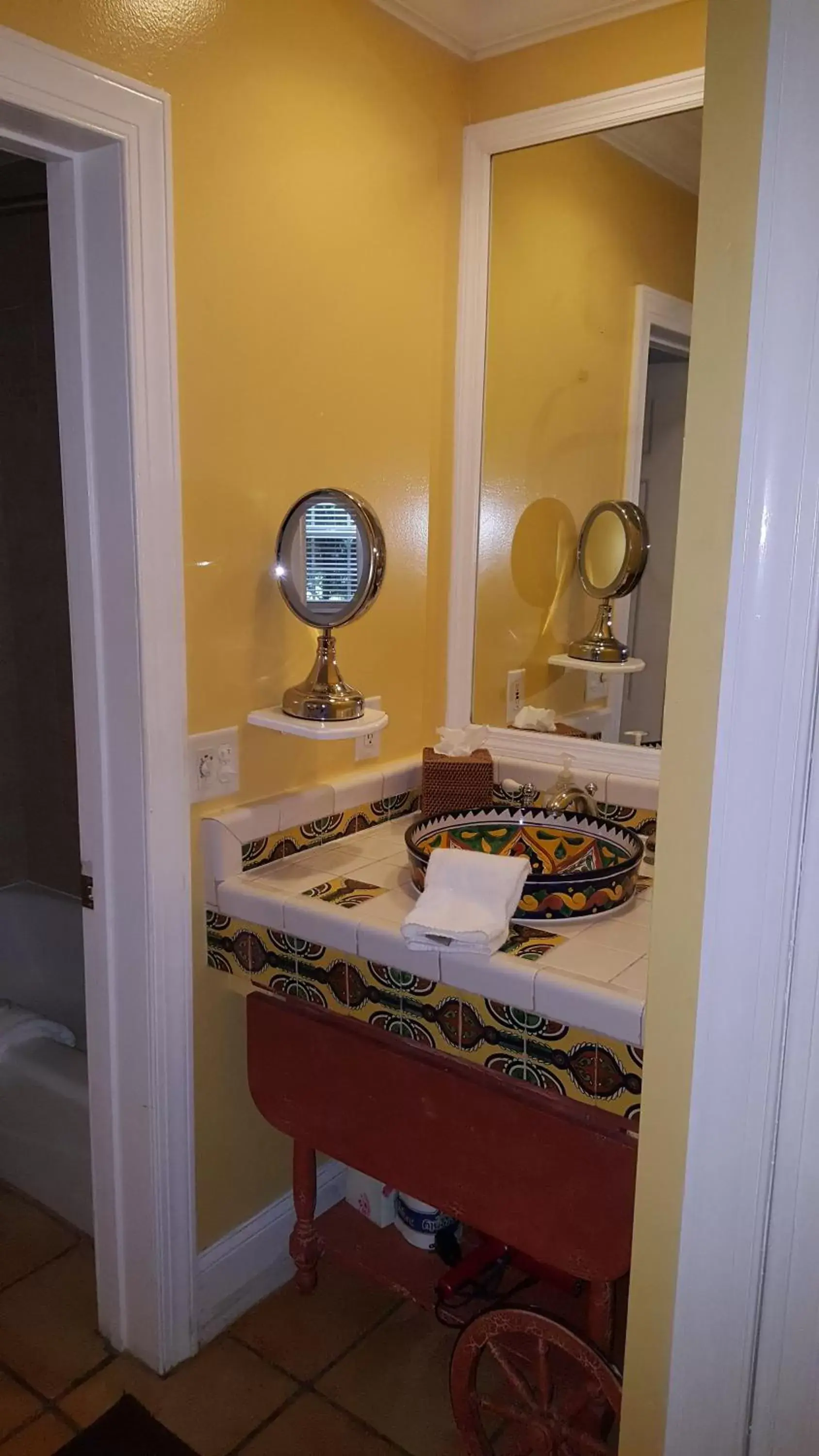 Bathroom in The Caribbean Court Boutique Hotel