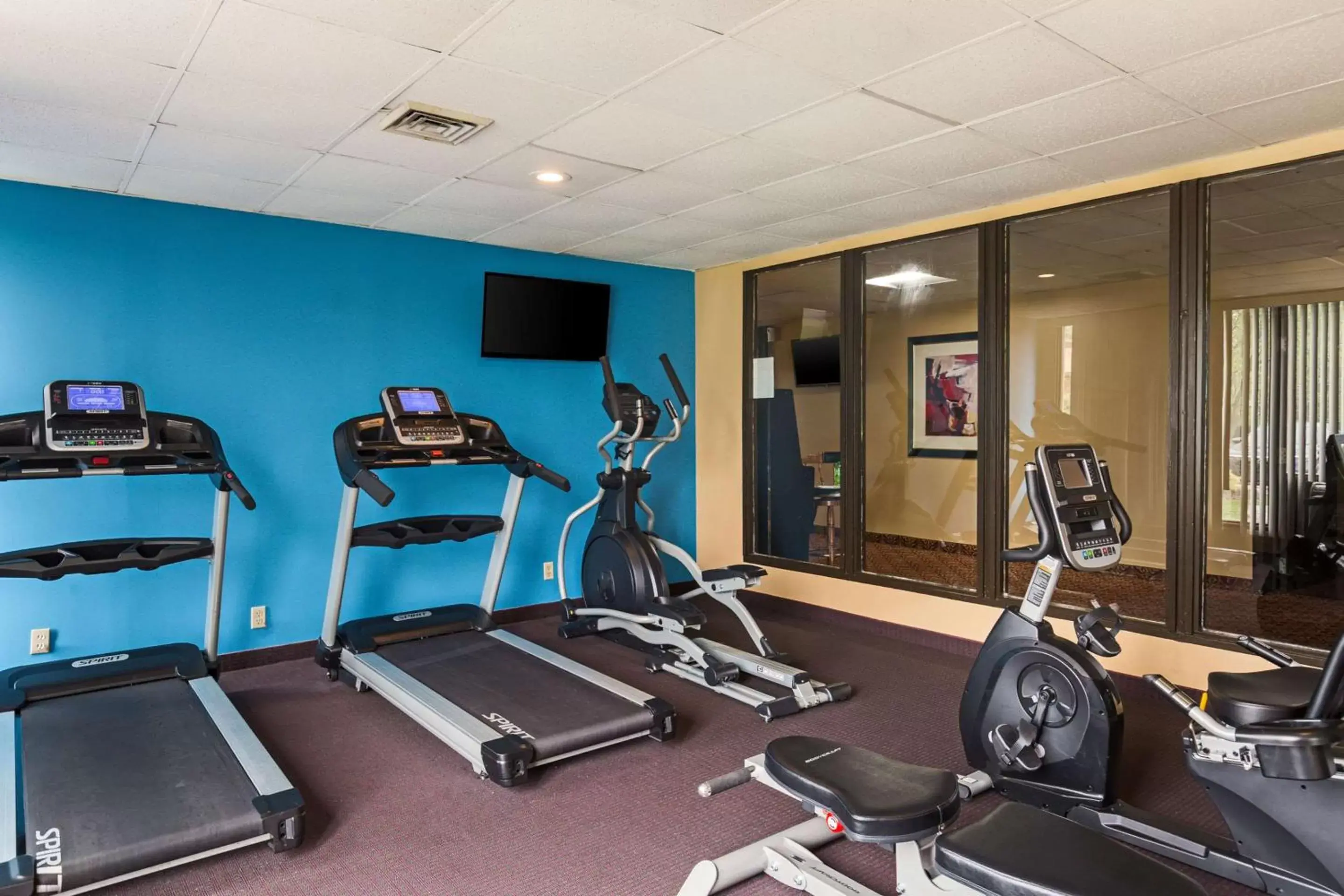 Fitness centre/facilities, Fitness Center/Facilities in Rodeway Inn & Suites Stroudsburg - Poconos