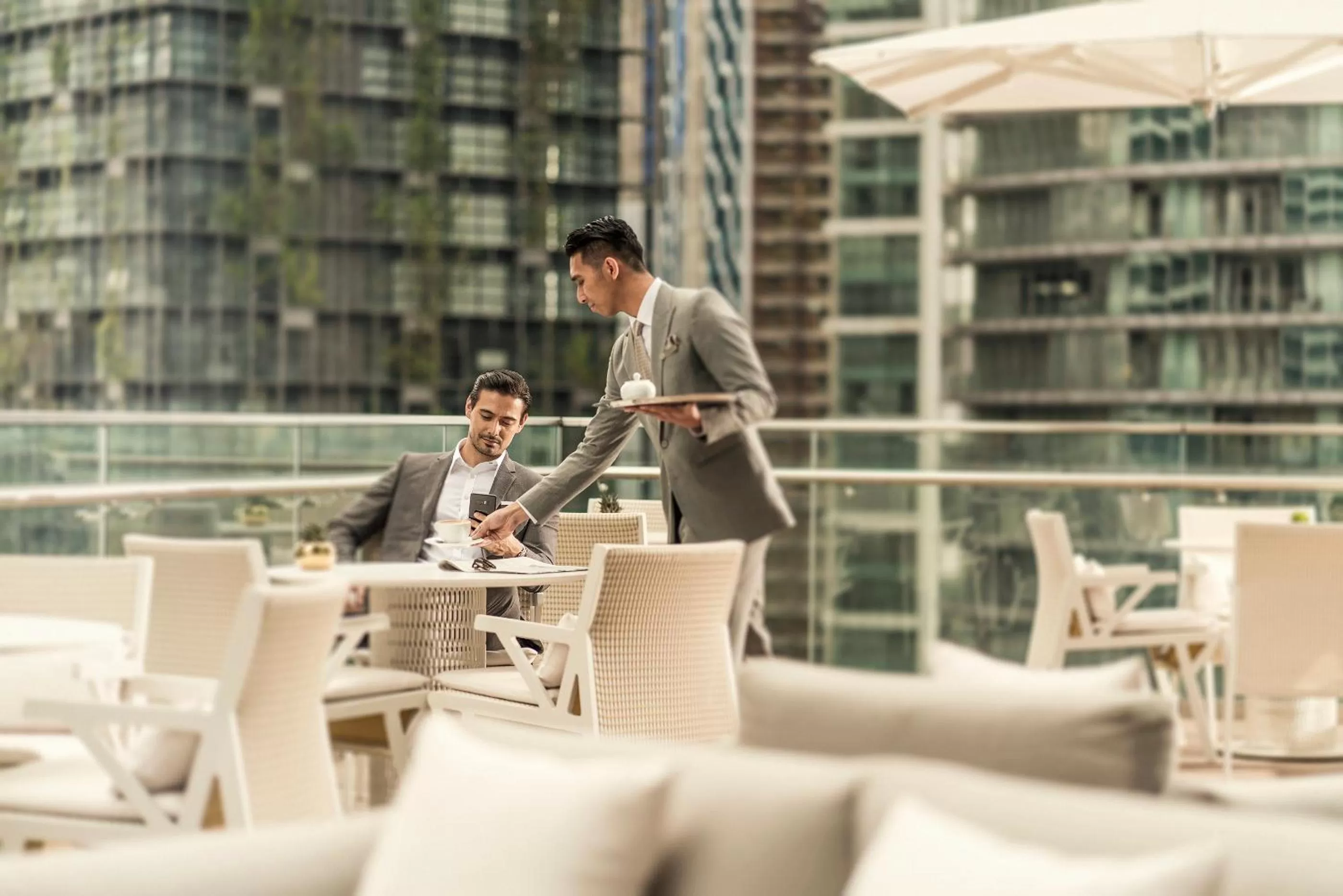 Lounge or bar in Four Seasons Hotel Kuala Lumpur