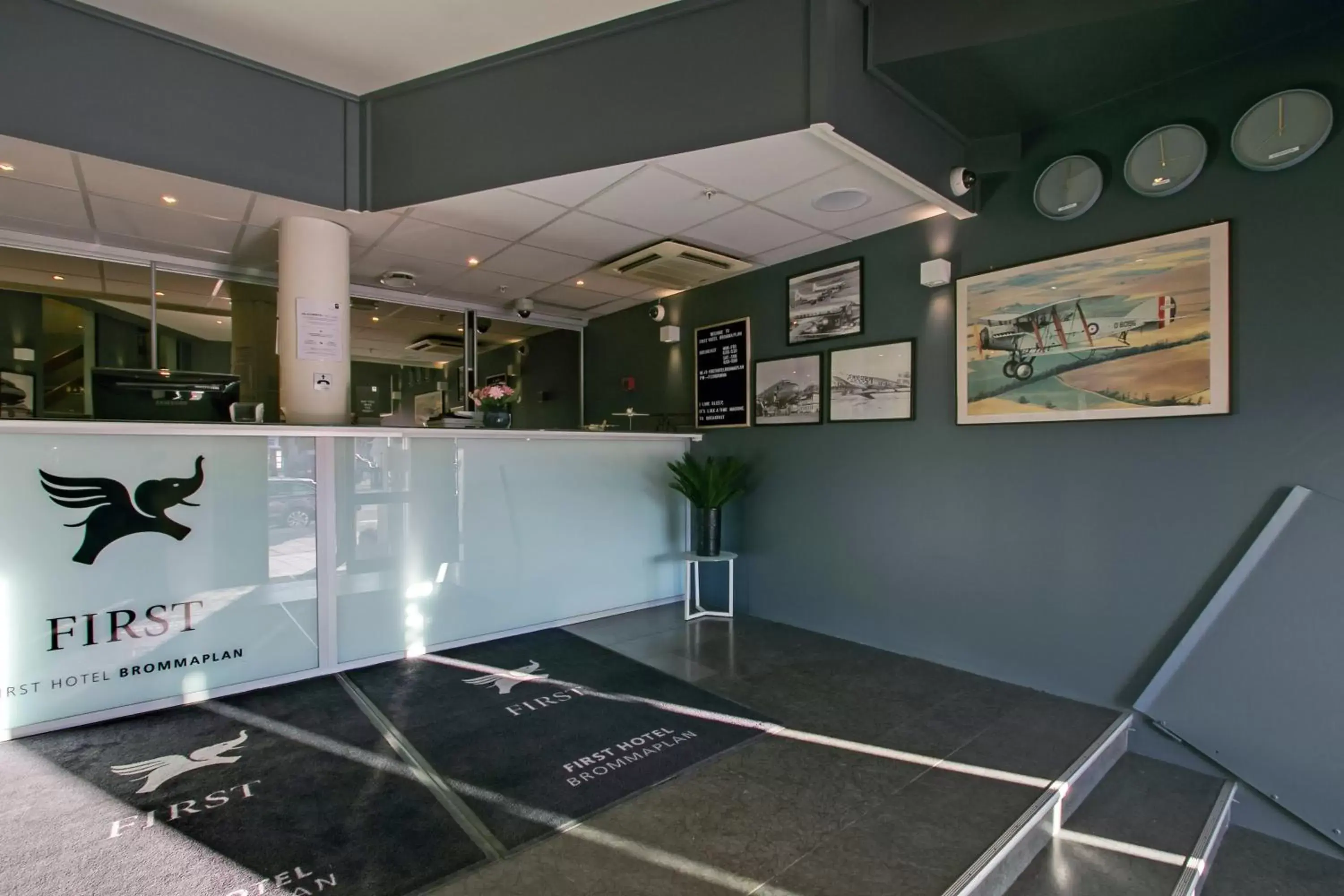 Lobby or reception in First Hotel Brommaplan Lobby or reception in First Hotel Brommaplan