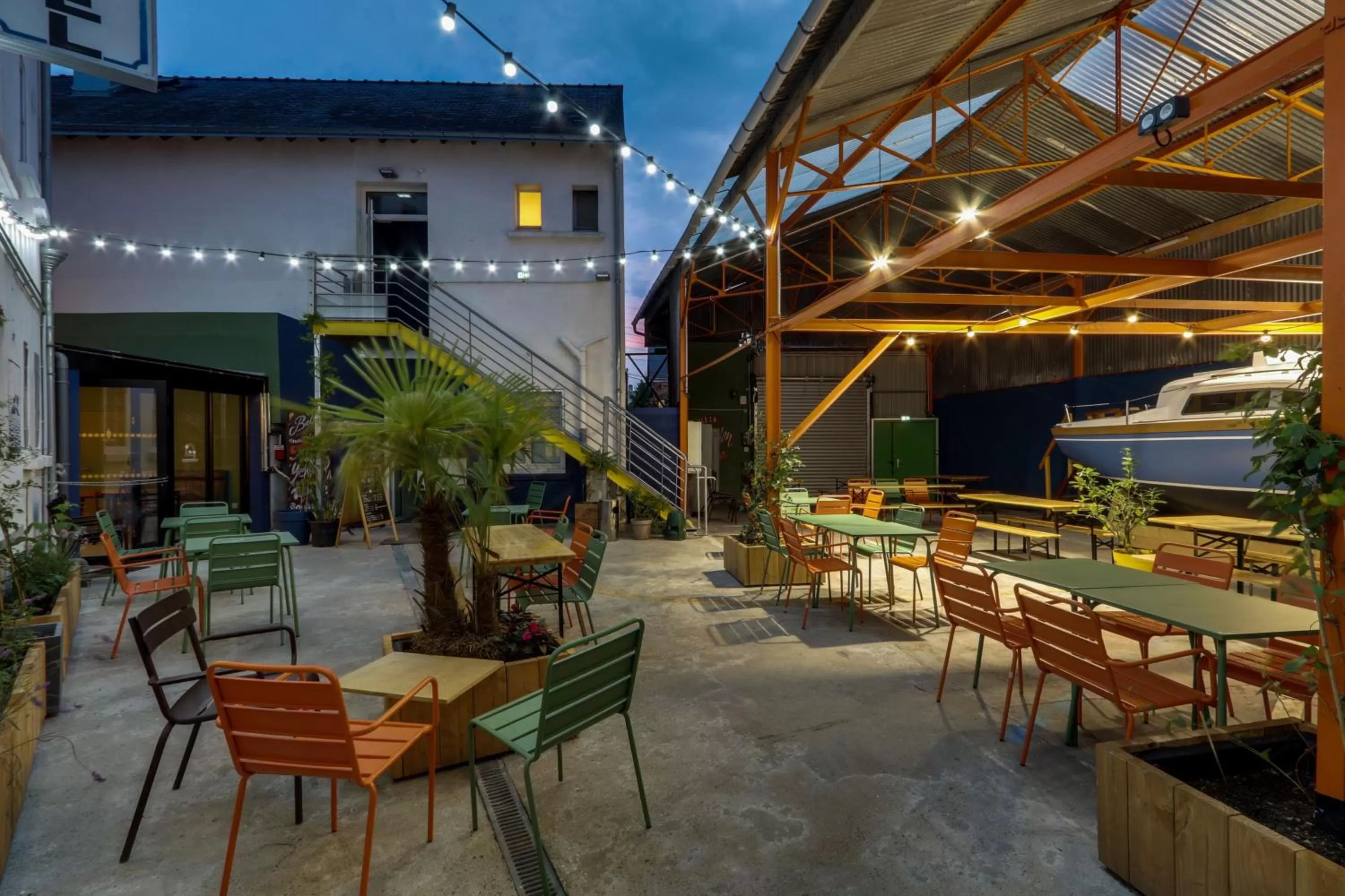 Patio in Le Lieu Dit