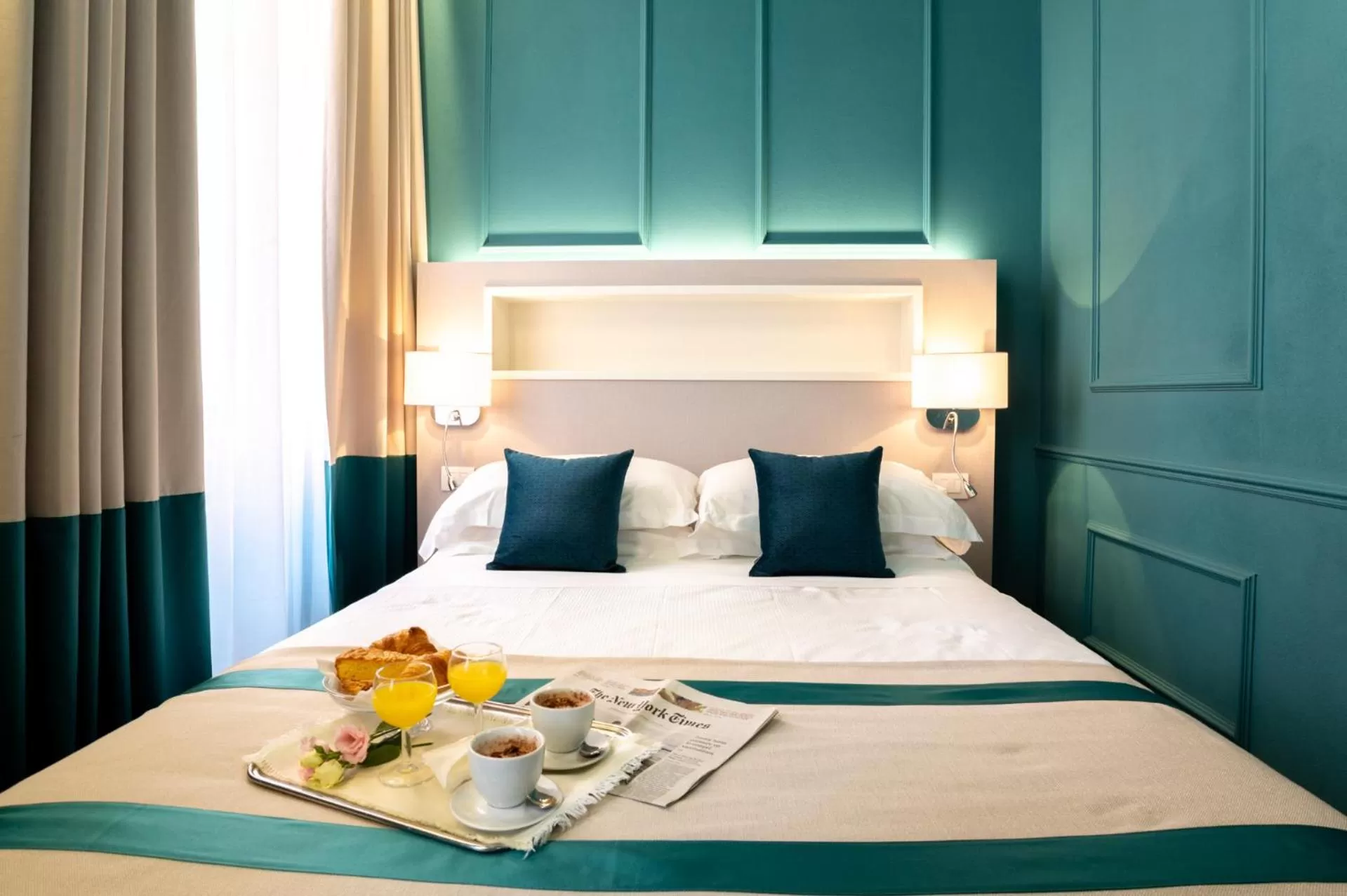 Bed in Hotel Monte Rosa