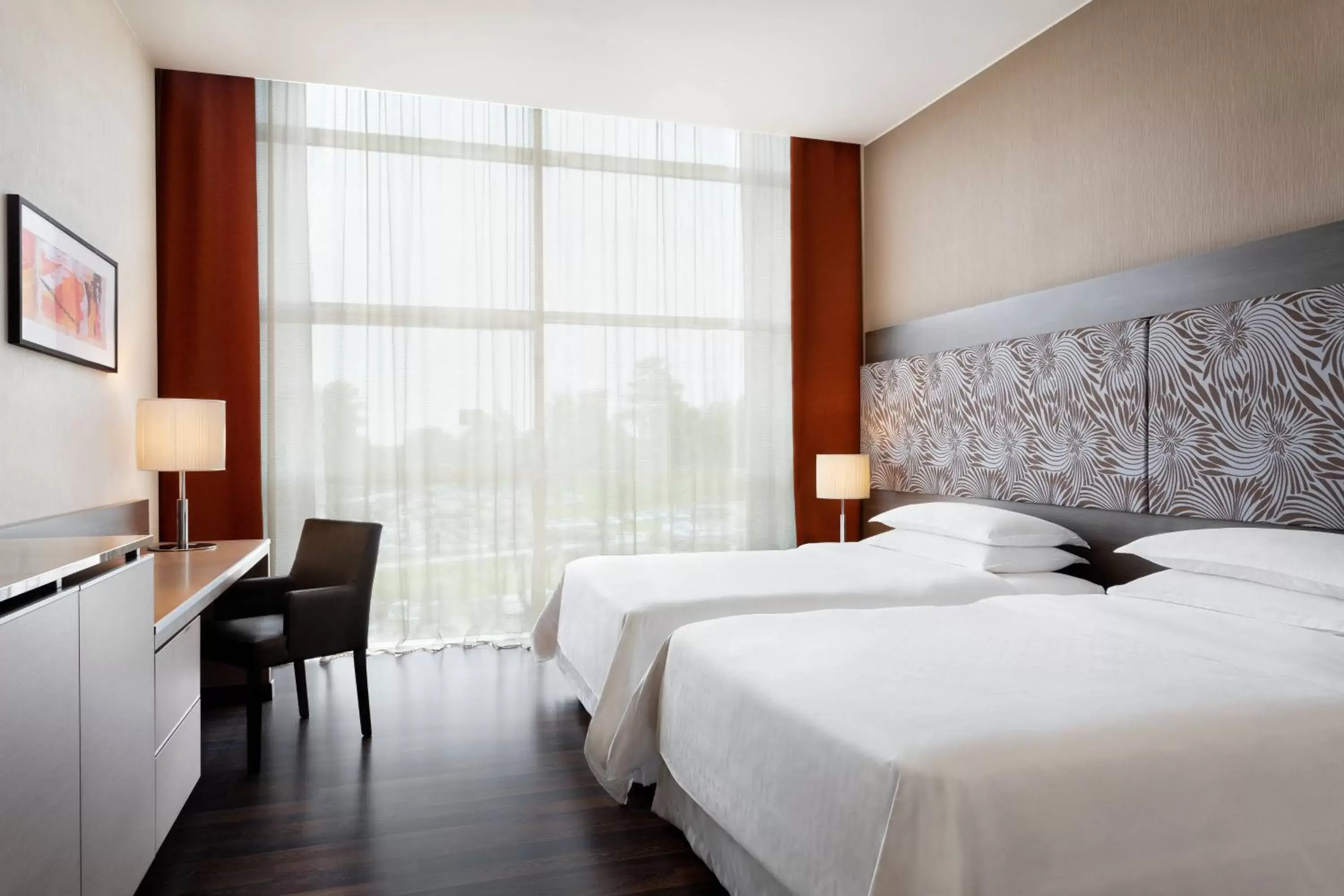 Photo of the whole room, Bed in Sheraton Milan Malpensa Airport Hotel & Conference Centre