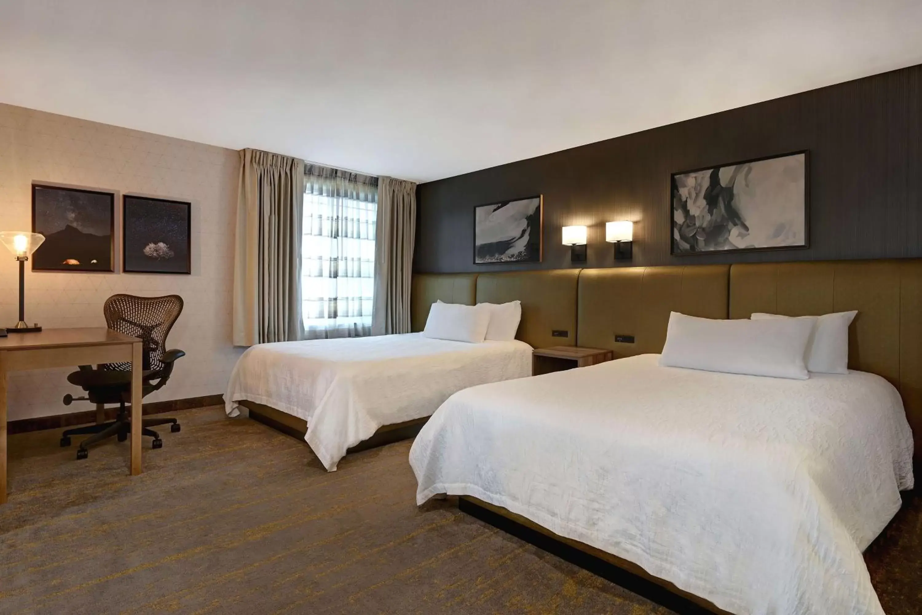 Bedroom, Bed in Hilton Garden Inn Boise / Eagle