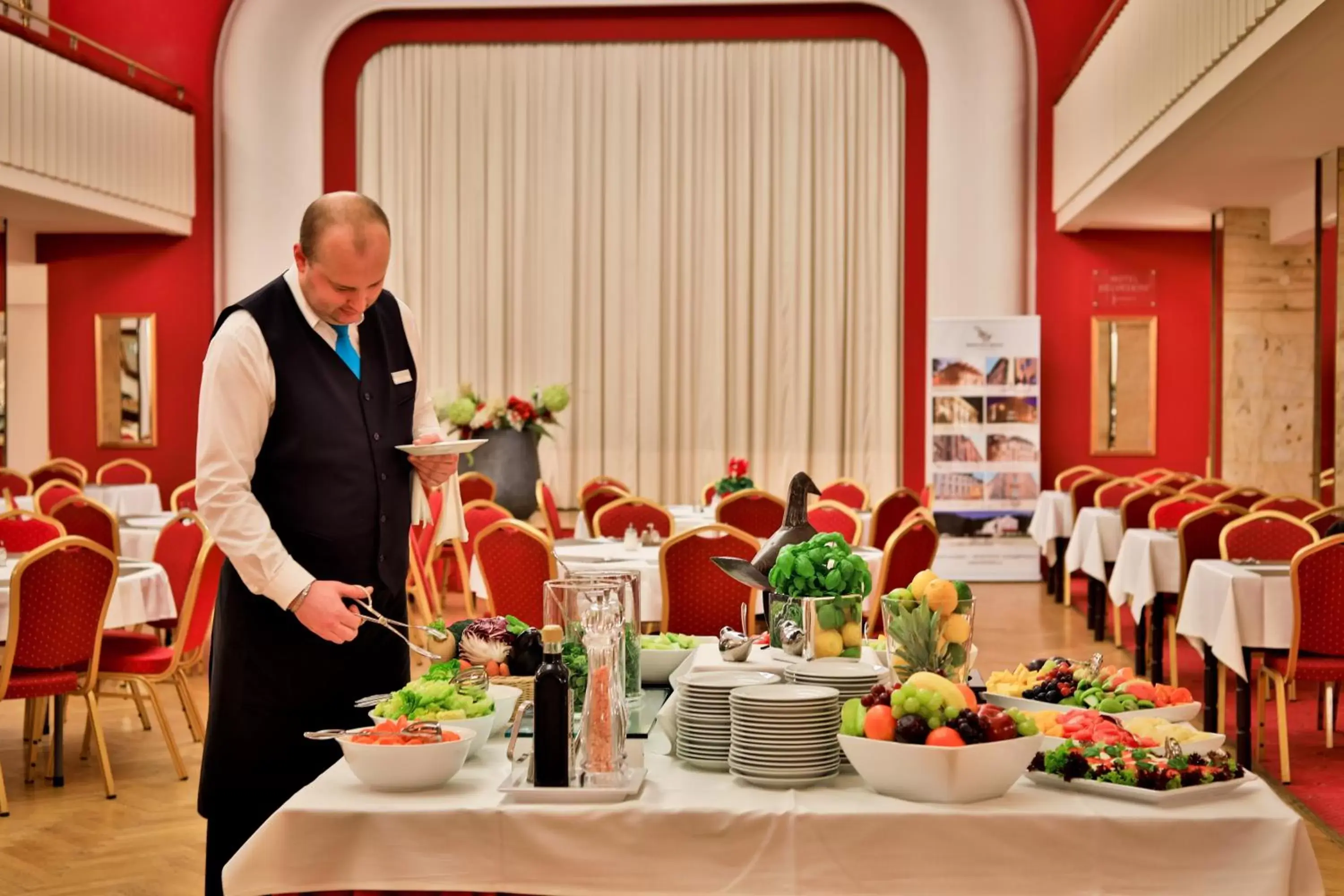 Restaurant/places to eat in Belvedere Restaurant/places to eat in Belvedere