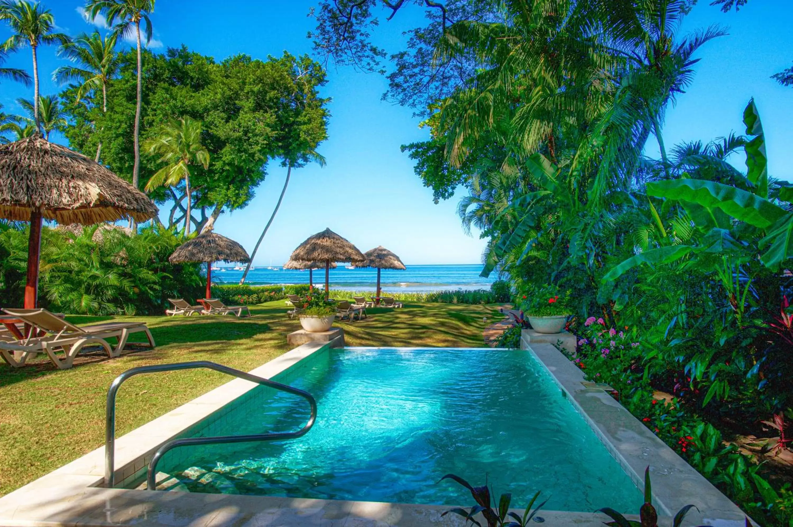 Off site, Swimming Pool in Jardin del Eden Boutique Hotel