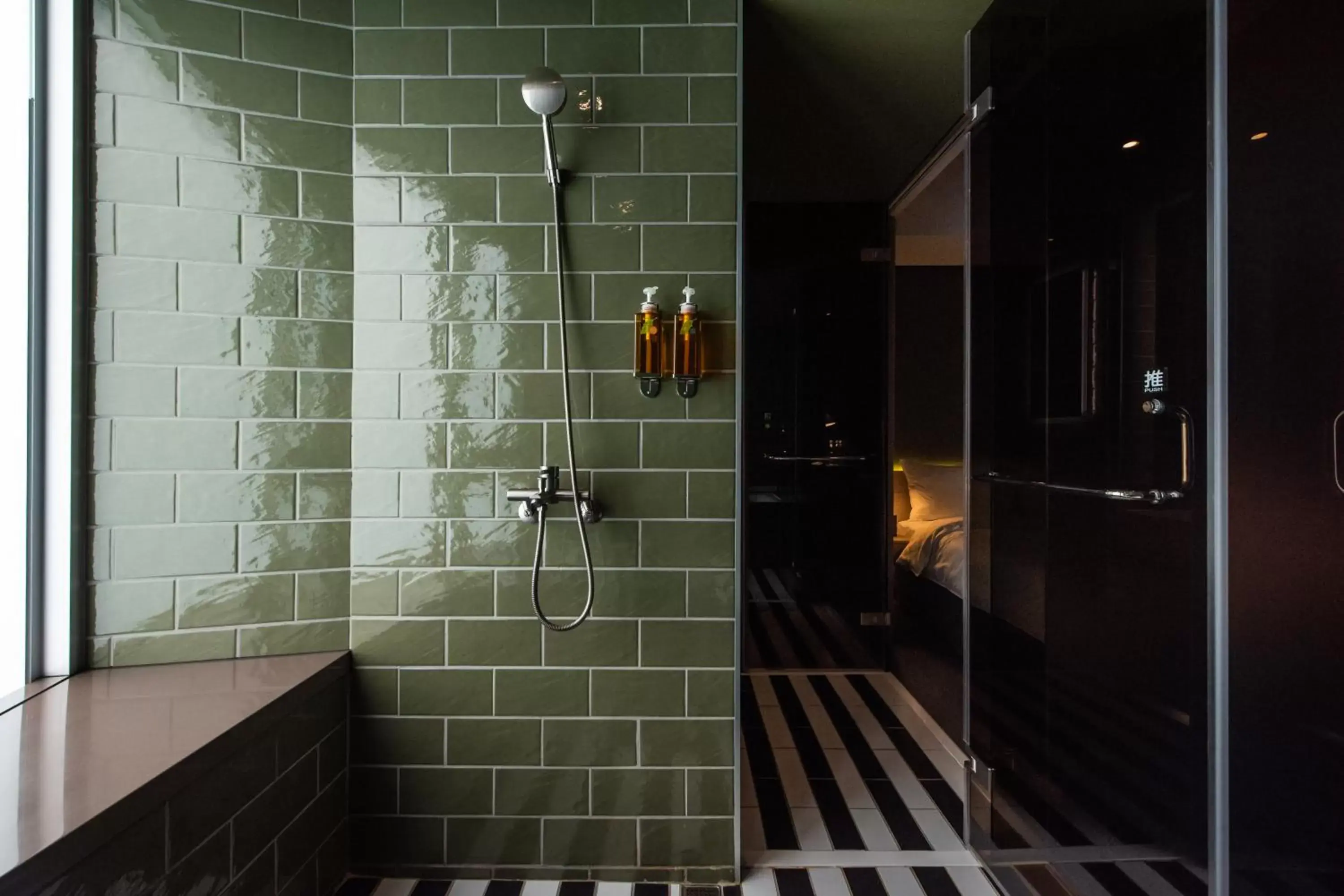 Shower, Bathroom in Ramble Hotel