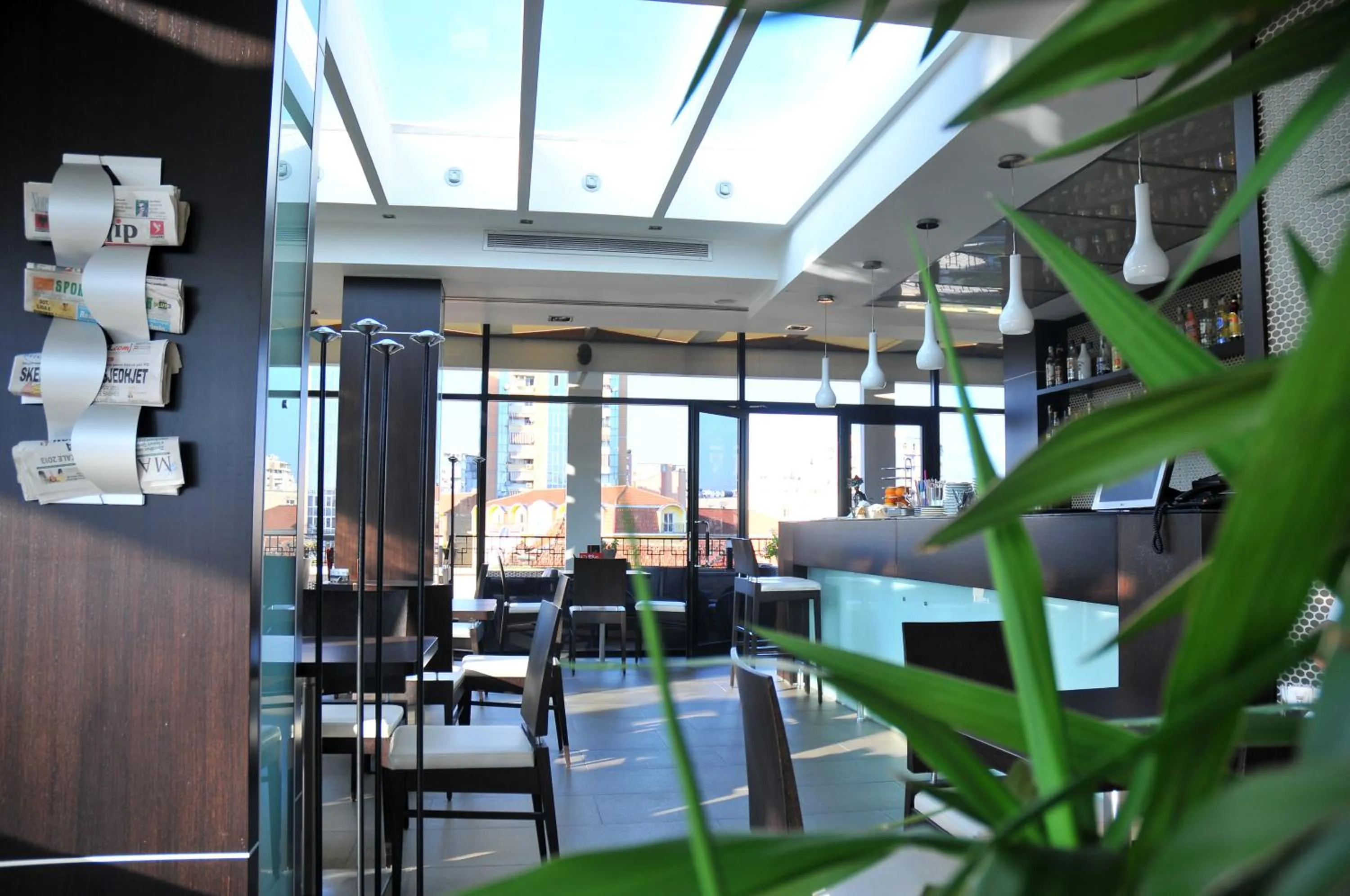 Lounge or bar in MonarC Hotel