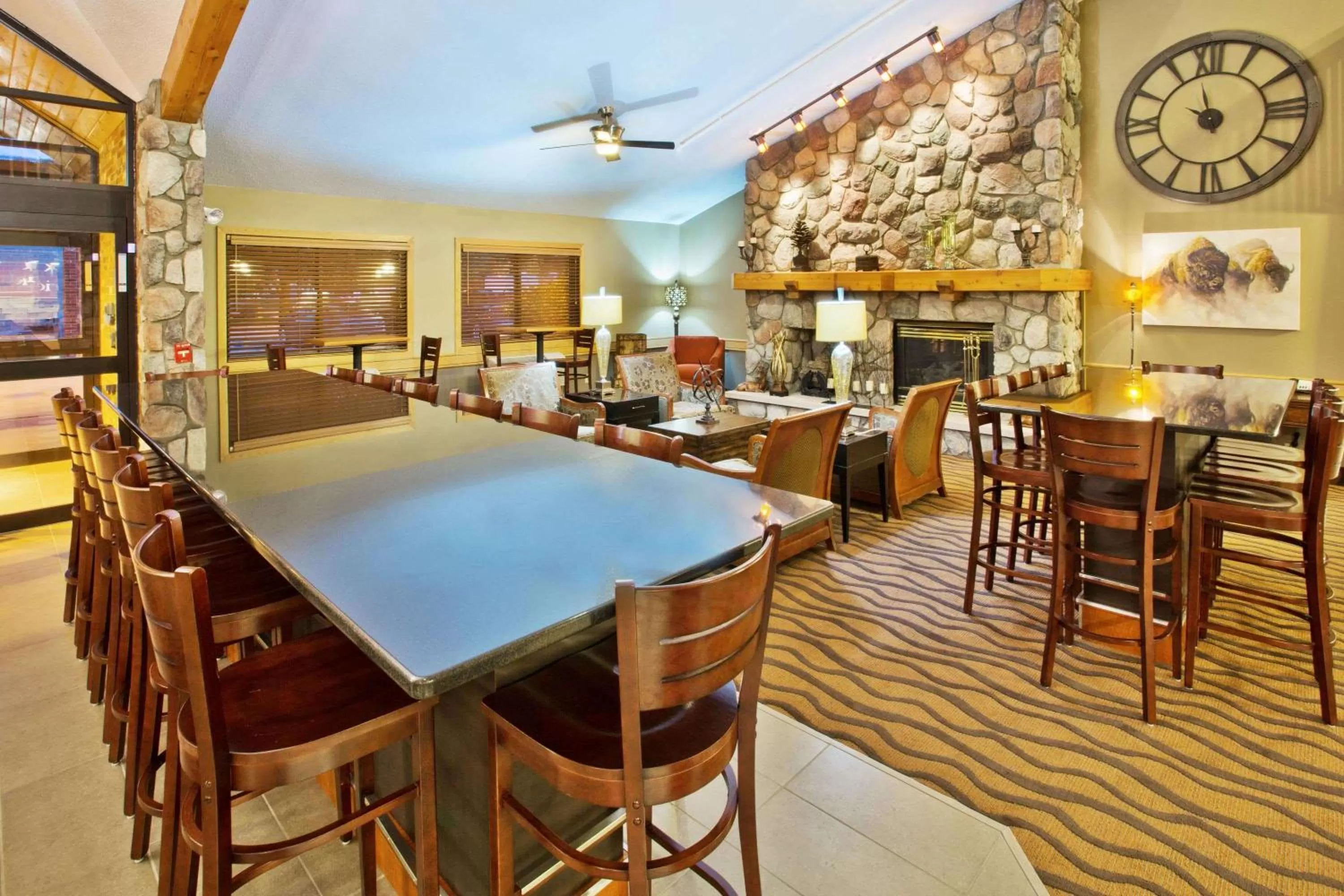 Seating area in AmericInn by Wyndham Grand Forks