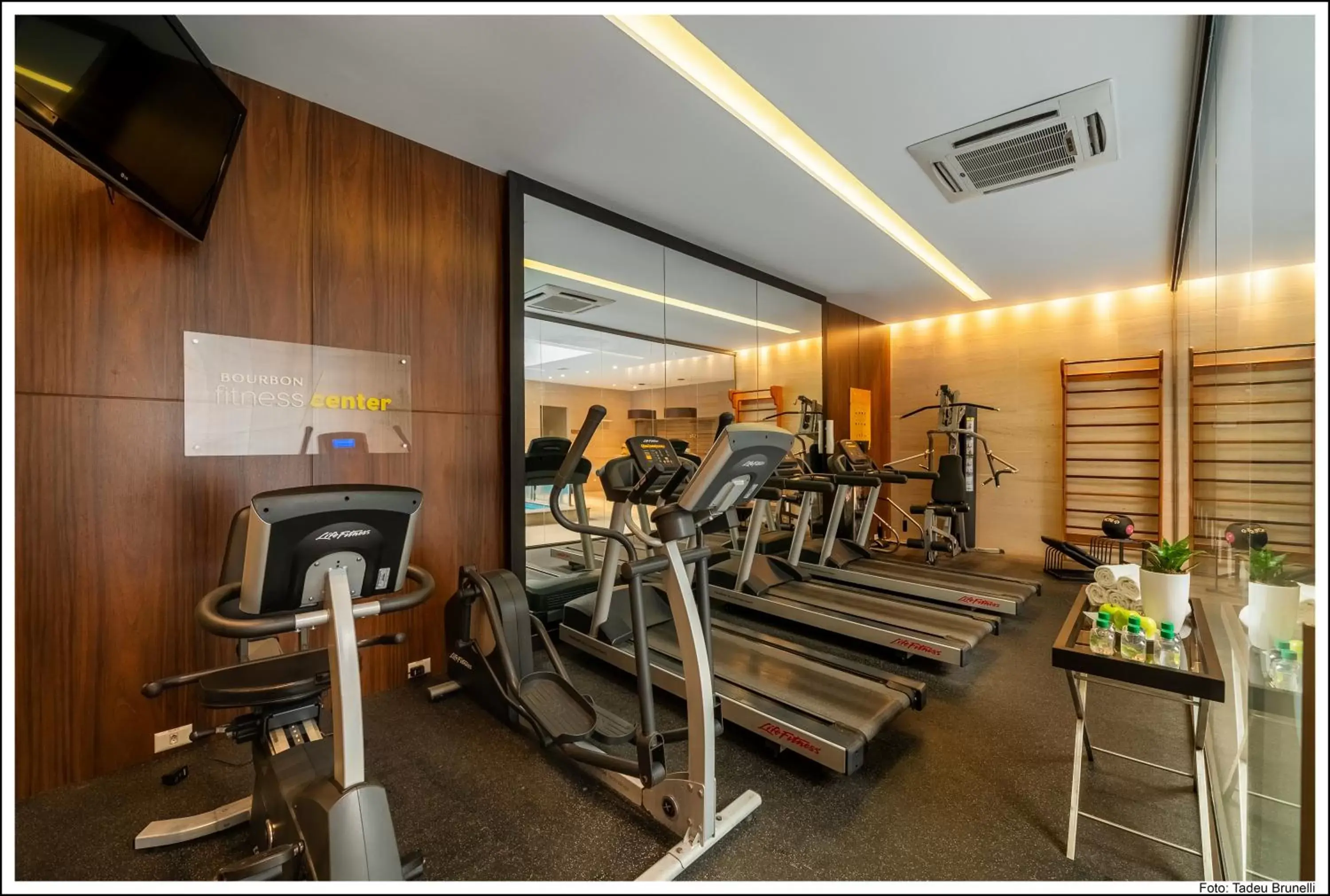 Fitness centre/facilities, Fitness Center/Facilities in Bourbon Curitiba Hotel & Suítes