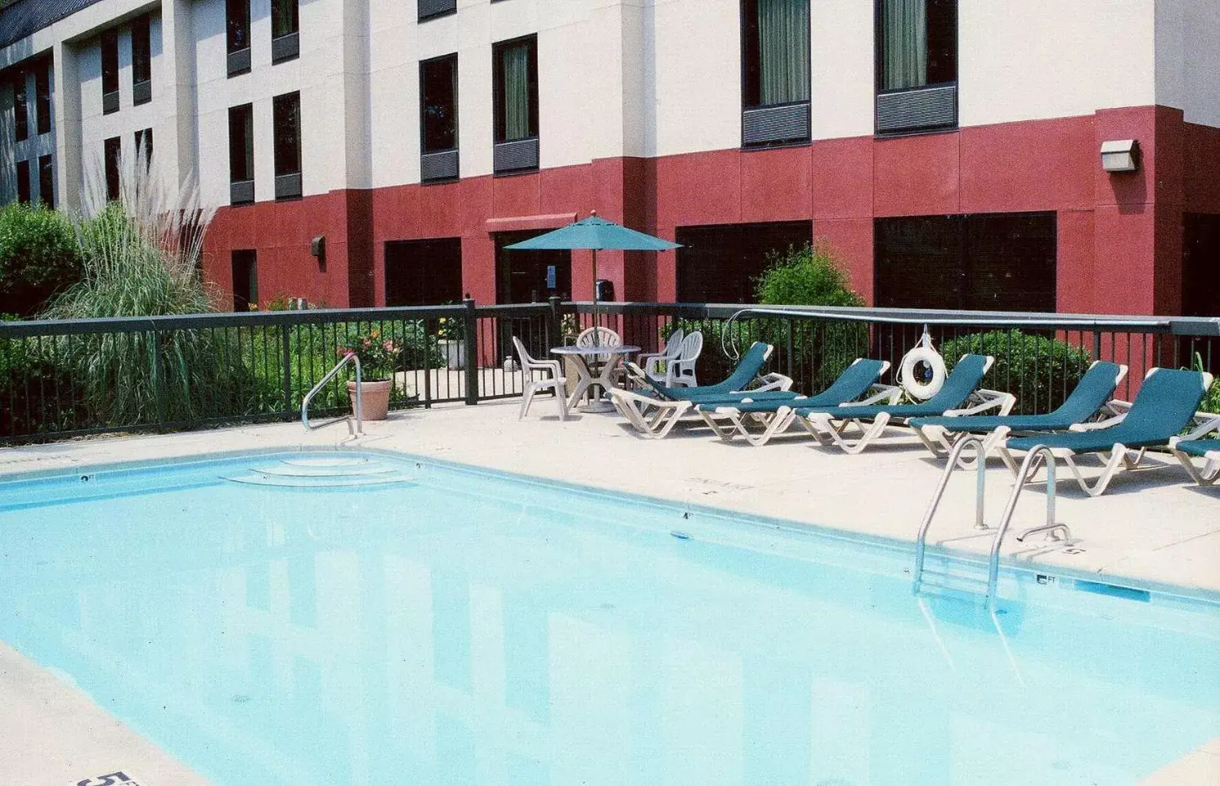 Pool view, Swimming Pool in Hampton Inn By Hilton Sanford