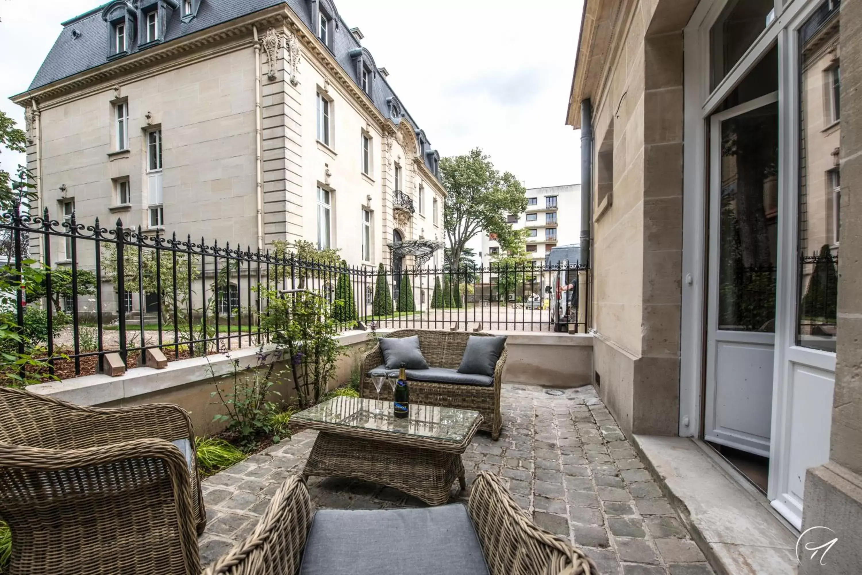 Balcony/Terrace, Patio/Outdoor Area in Les Suites du 33