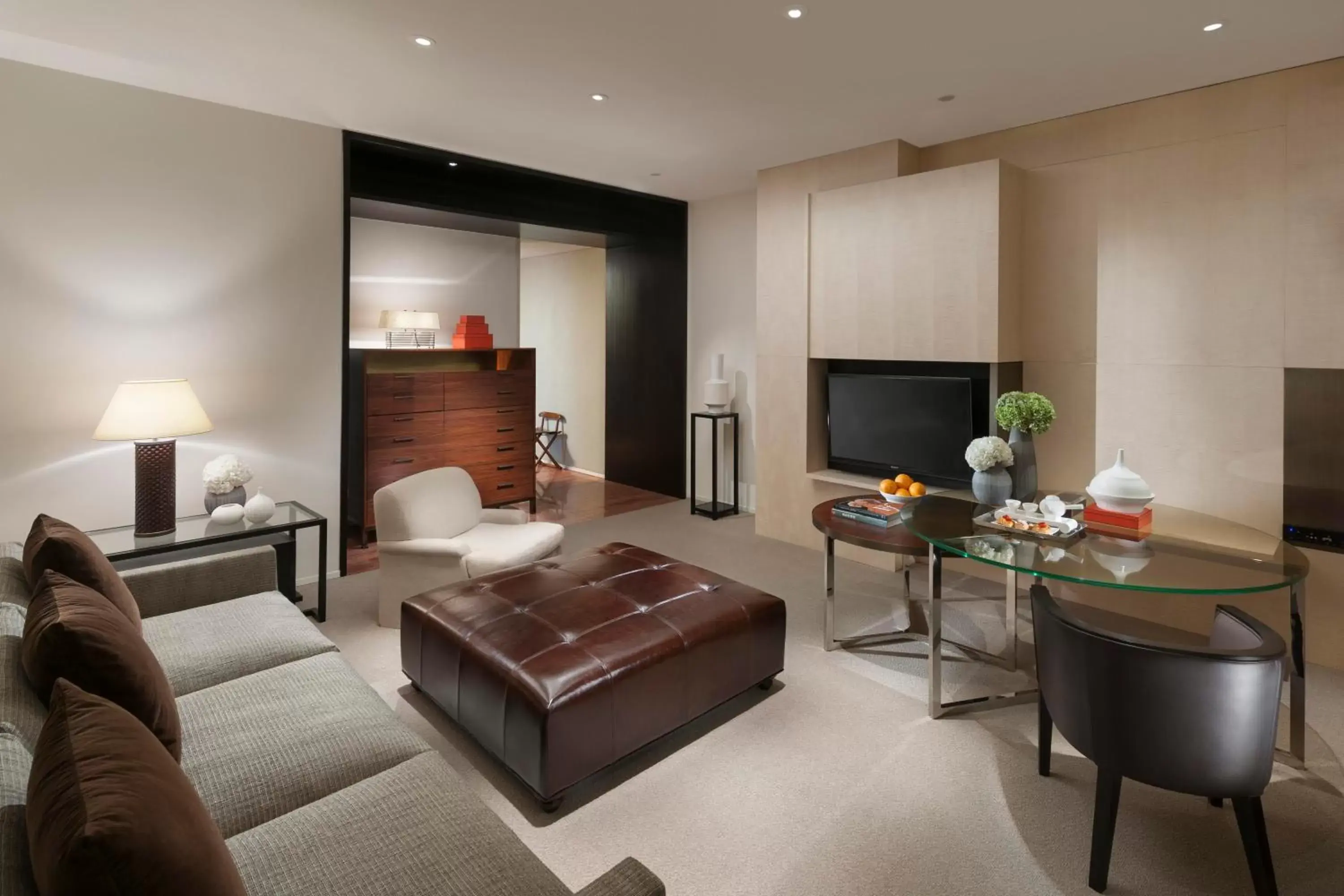 Living room, Seating Area in Mandarin Oriental Guangzhou- Free Shuttle Bus to Canton Fair Complex during Canton Fair period