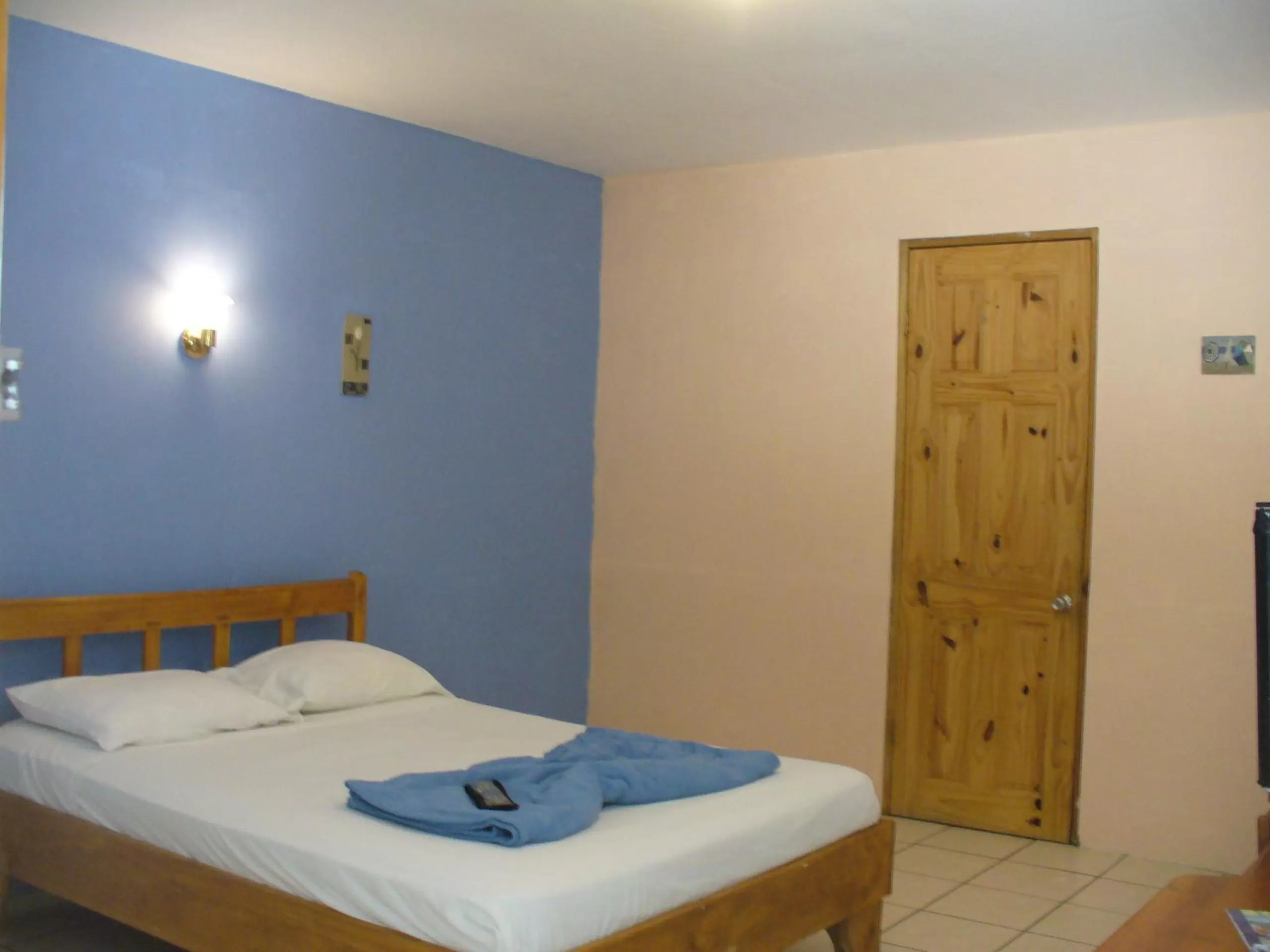 Bedroom, Bed in Mapi's Cabins