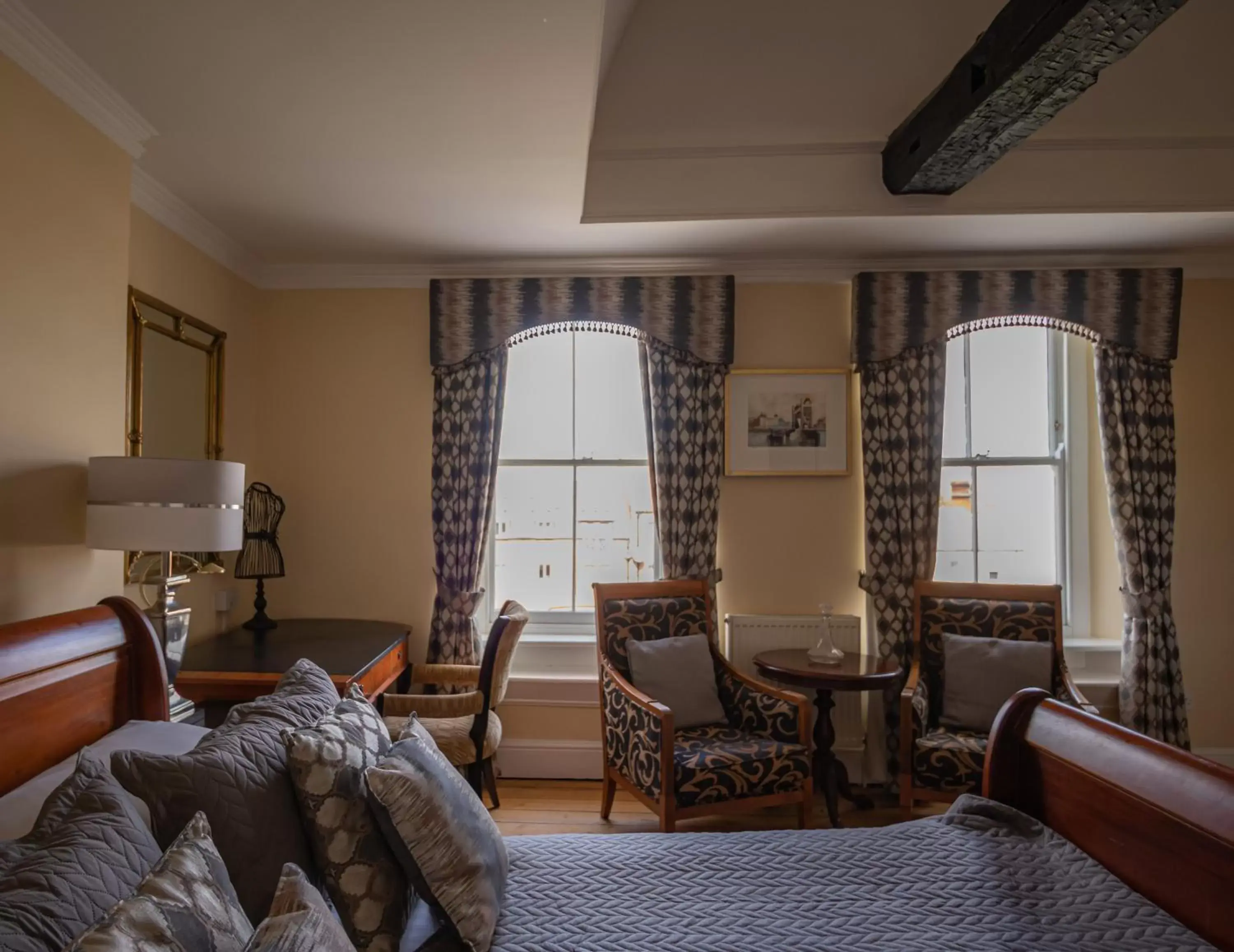 Photo of the whole room, Bed in Cley Hall Photo of the whole room, Bed in Cley Hall