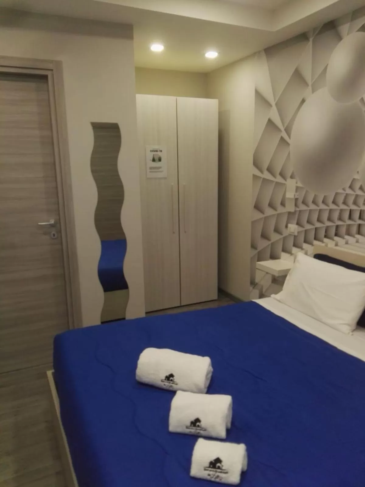 Bed in B&B via Piave da Lillo