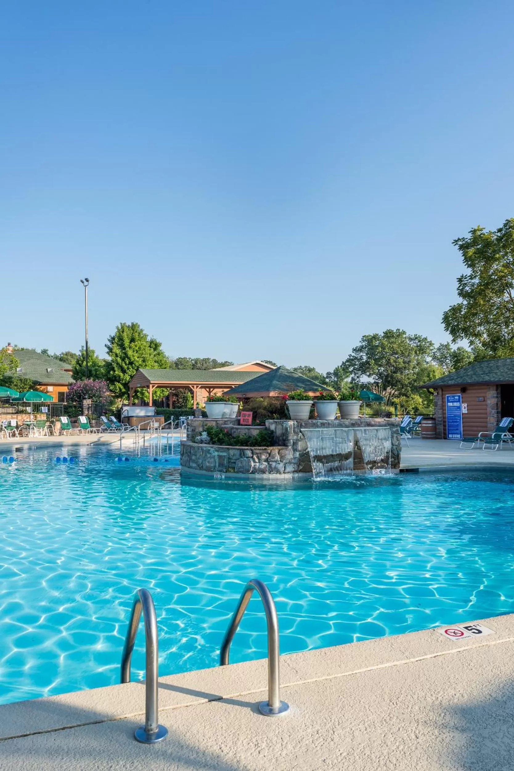 Swimming pool in Westgate Branson Woods Resort