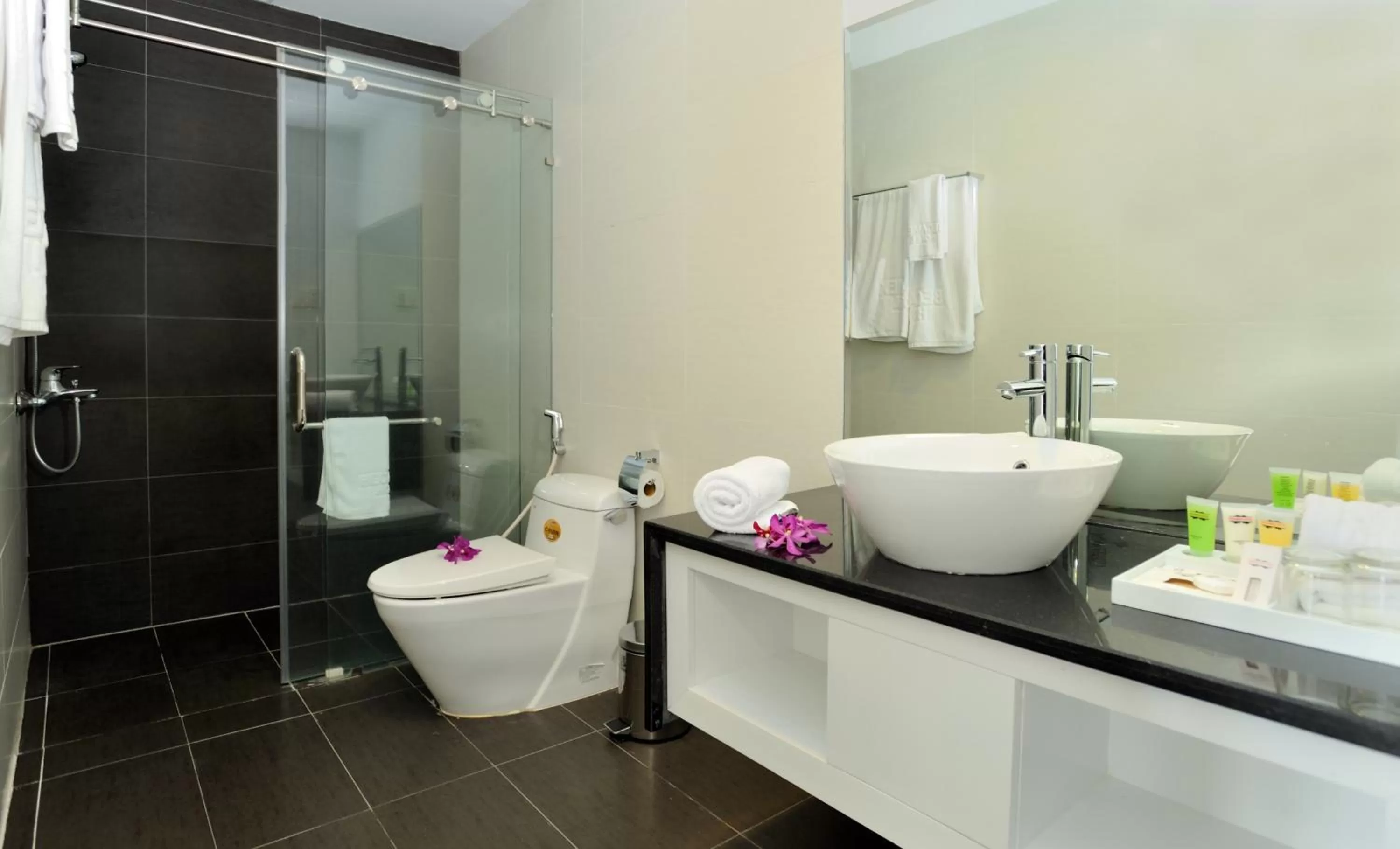 Bathroom in Becamex Hotel Thu Dau Mot