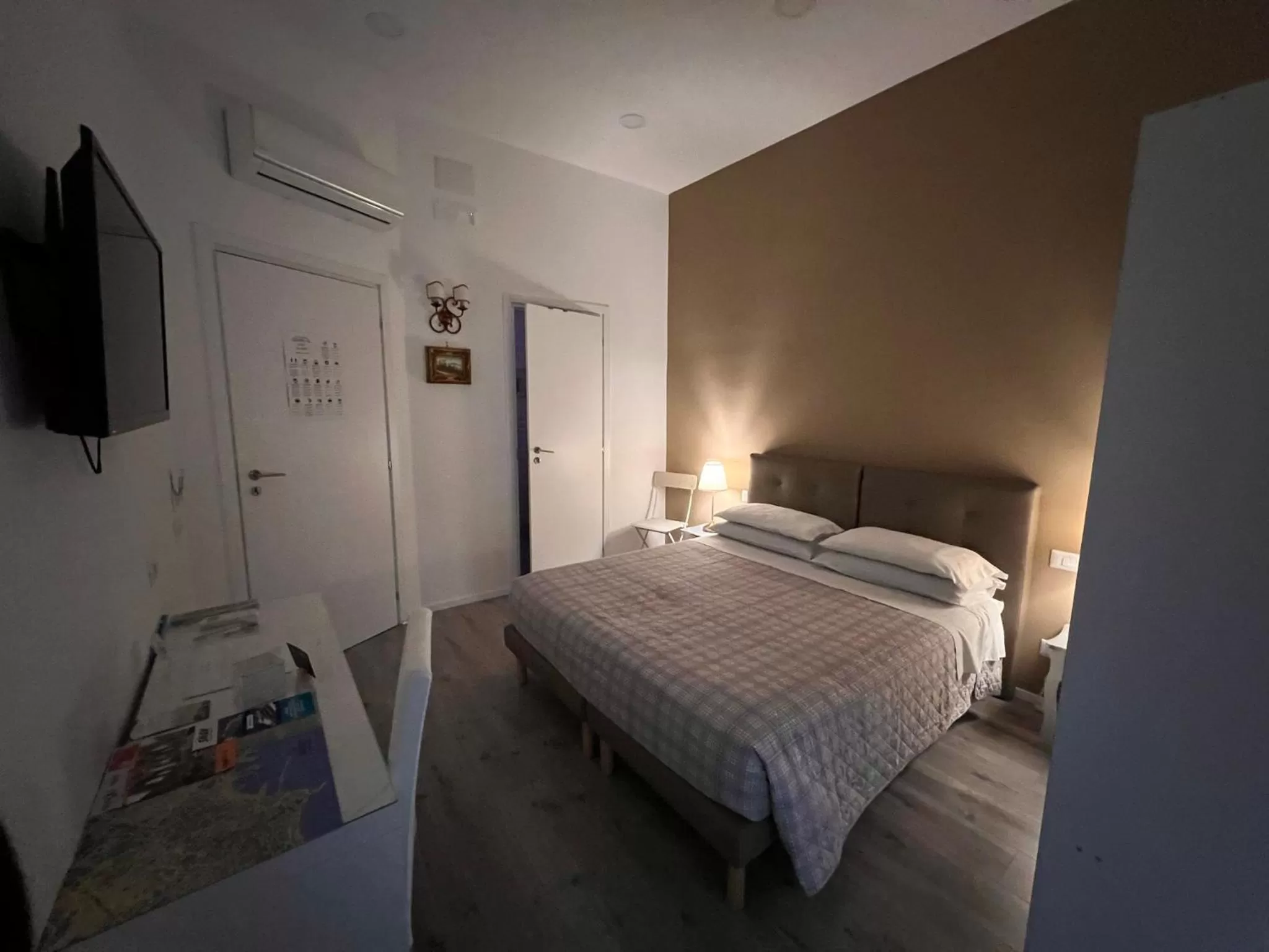 Photo of the whole room, Bed in b&b don Mimì