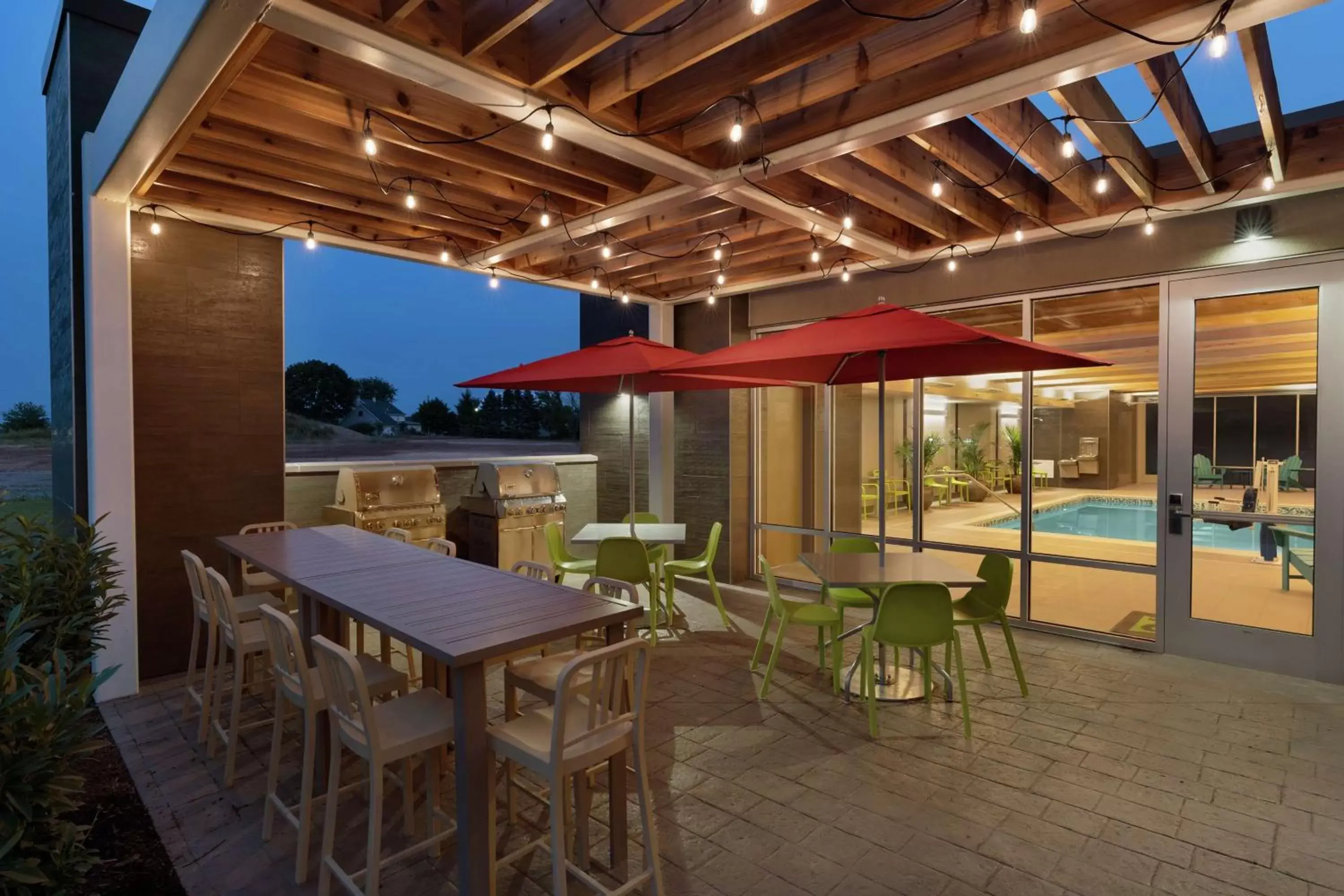Patio, Restaurant/Places to Eat in Home2 Suites By Hilton Ephrata