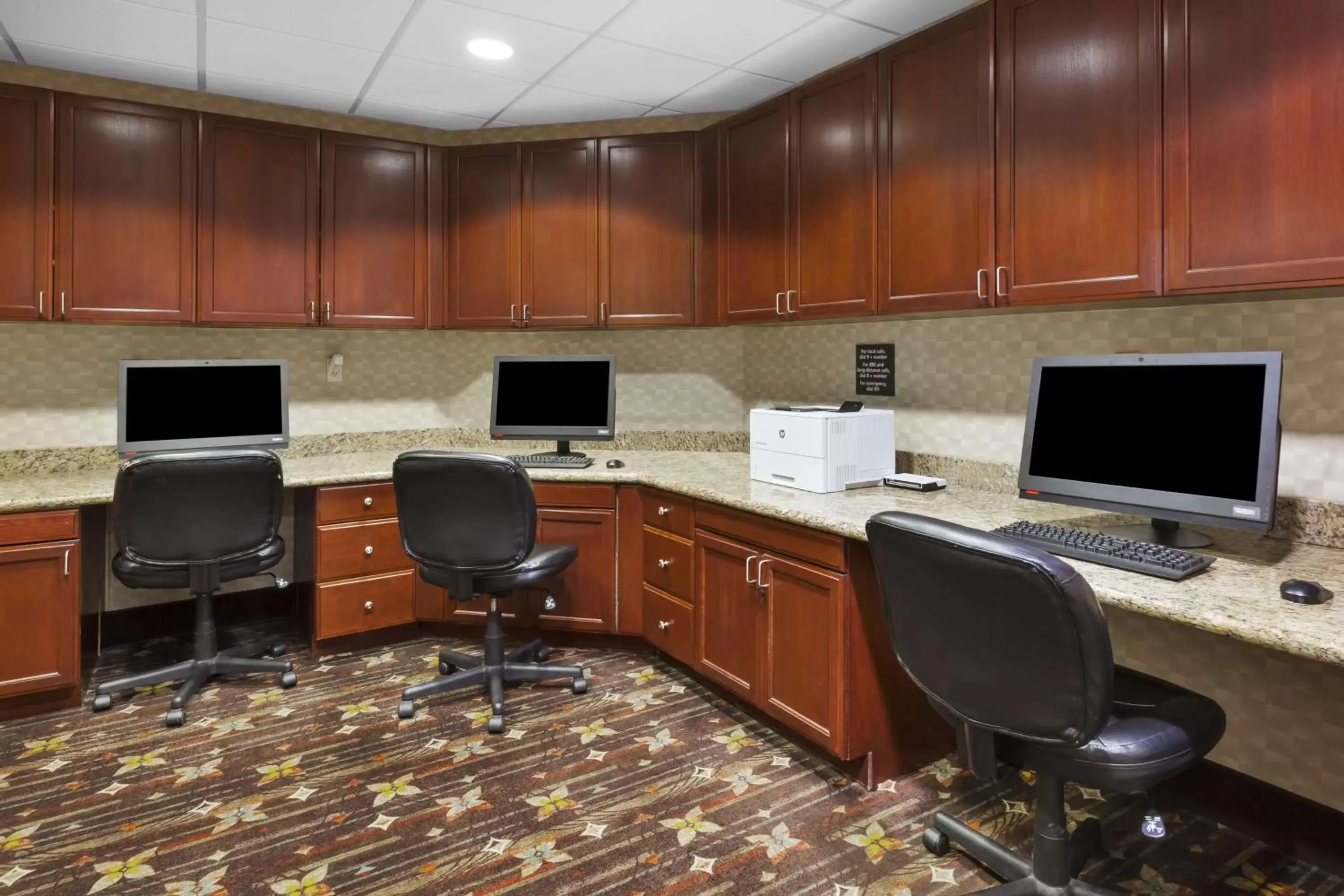 Business facilities, Business Area/Conference Room in Hampton Inn Detroit/Southgate