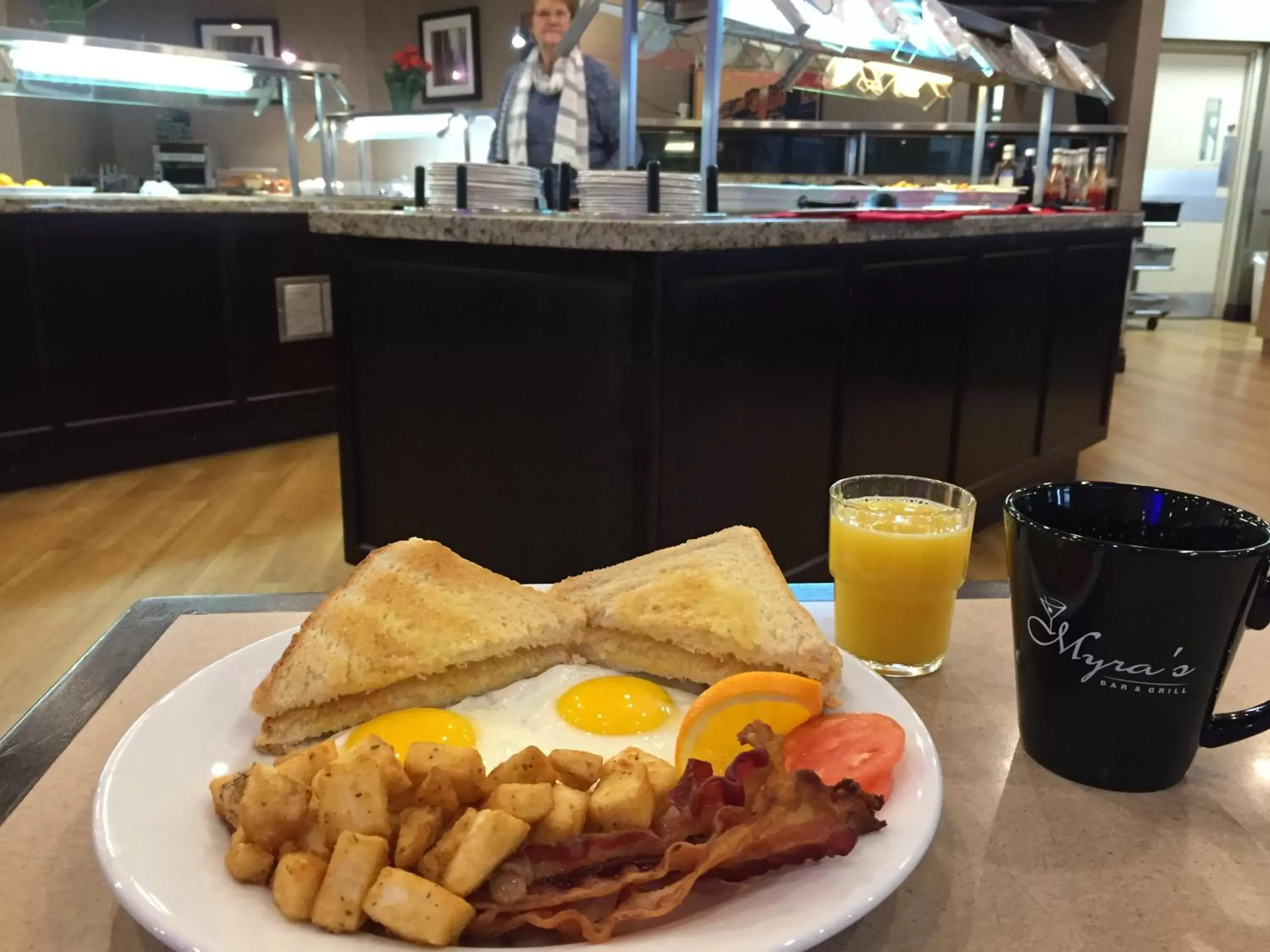Breakfast in Best Western Brantford Hotel and Conference Centre