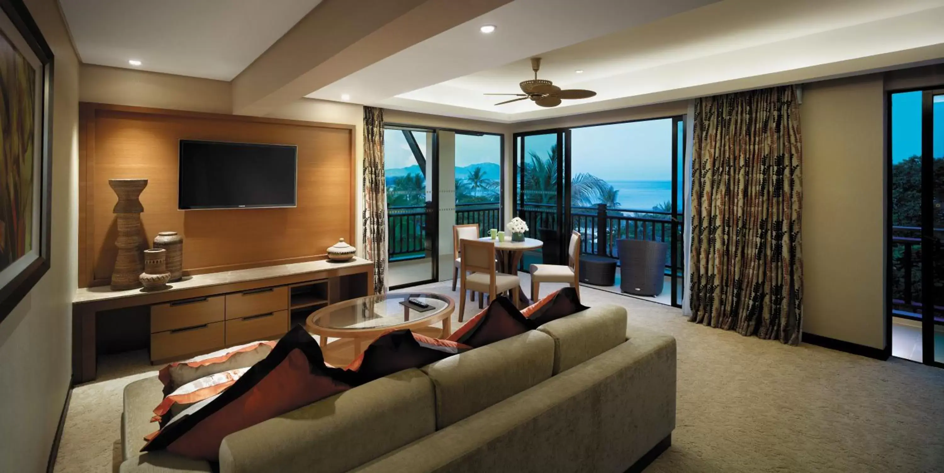 Living room, Seating Area in Shangri-La Rasa Ria, Kota Kinabalu