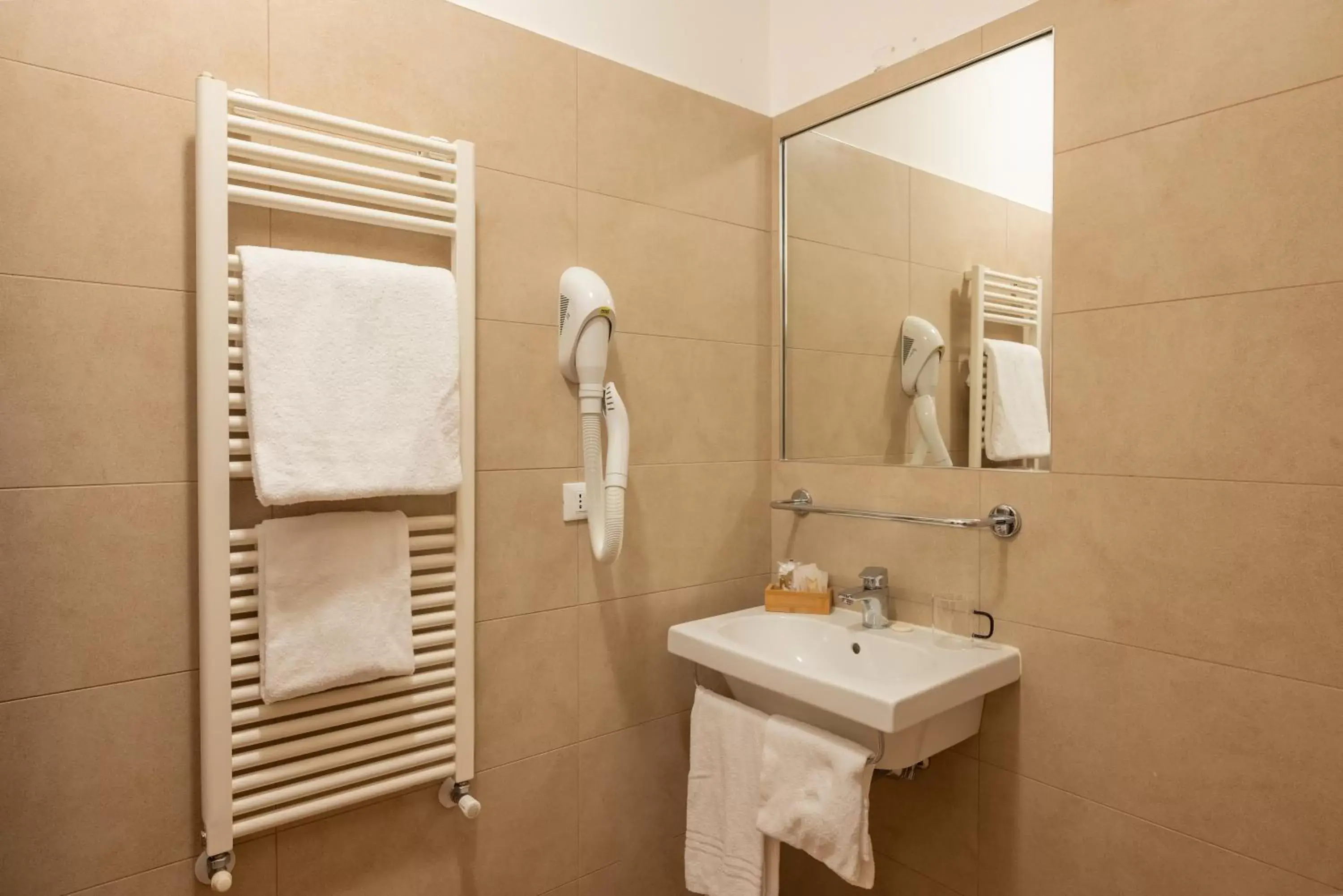 Bathroom in Hotel al Sotoportego